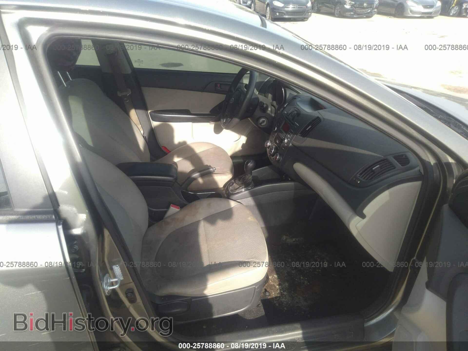 2011 KIA FORTE - VIN: KNAFU4A22B5445817 - Фото 5