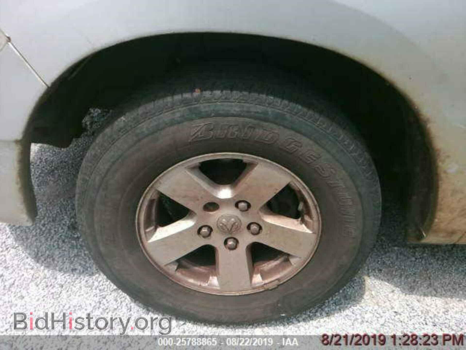 2011 DODGE RAM 1500 - VIN: 1D7RB1GP3BS533273 - Photo 3