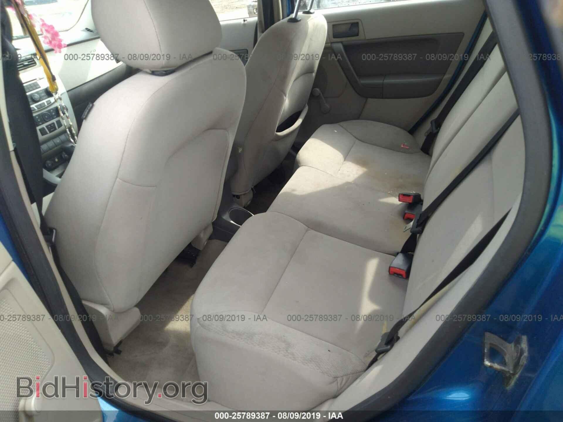 2010 FORD FOCUS - VIN: 1FAHP3EN1AW266930 - Фото 8