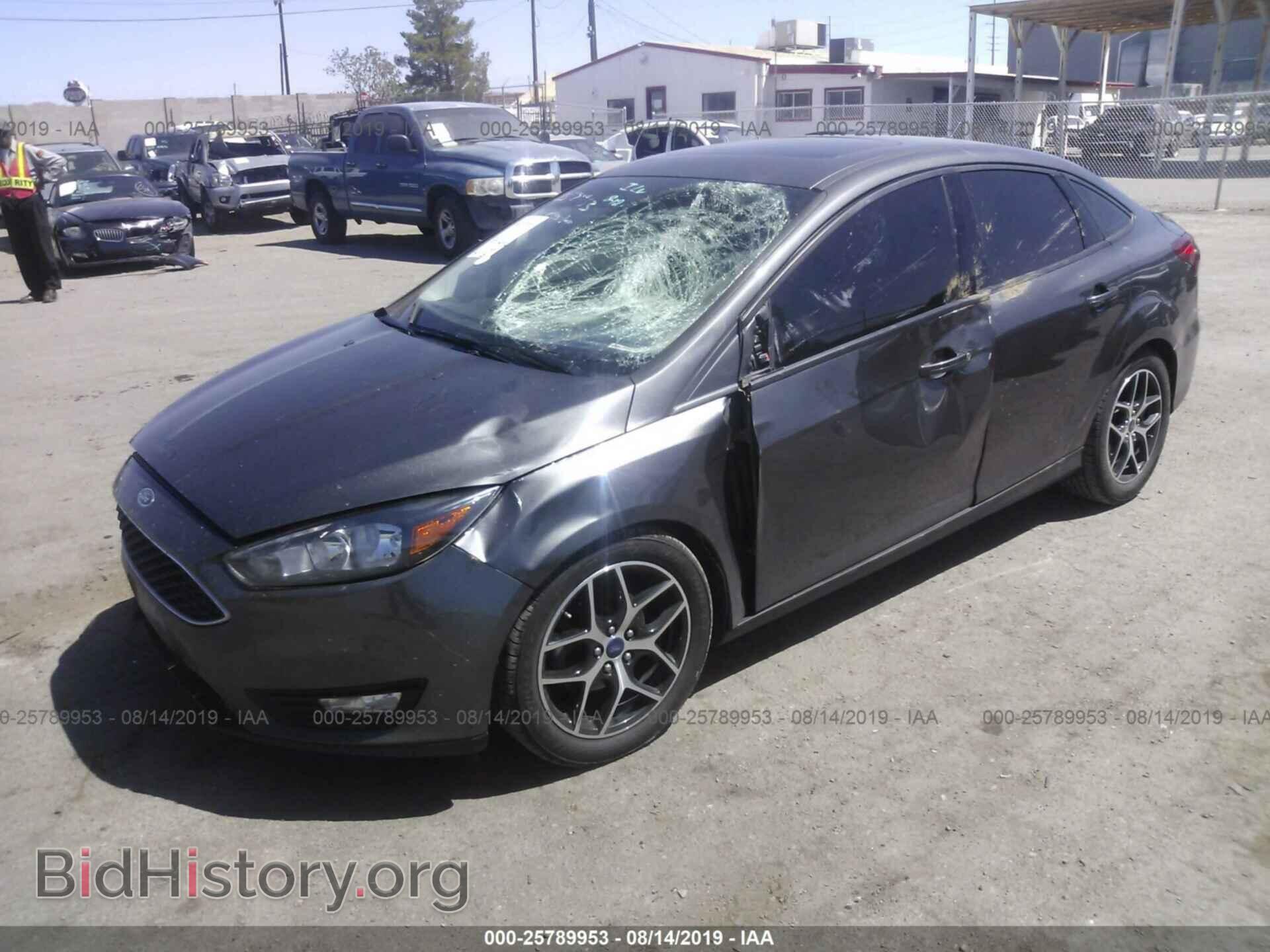 2017 FORD FOCUS - VIN: 1FADP3H2XHL248292 - Фото 2