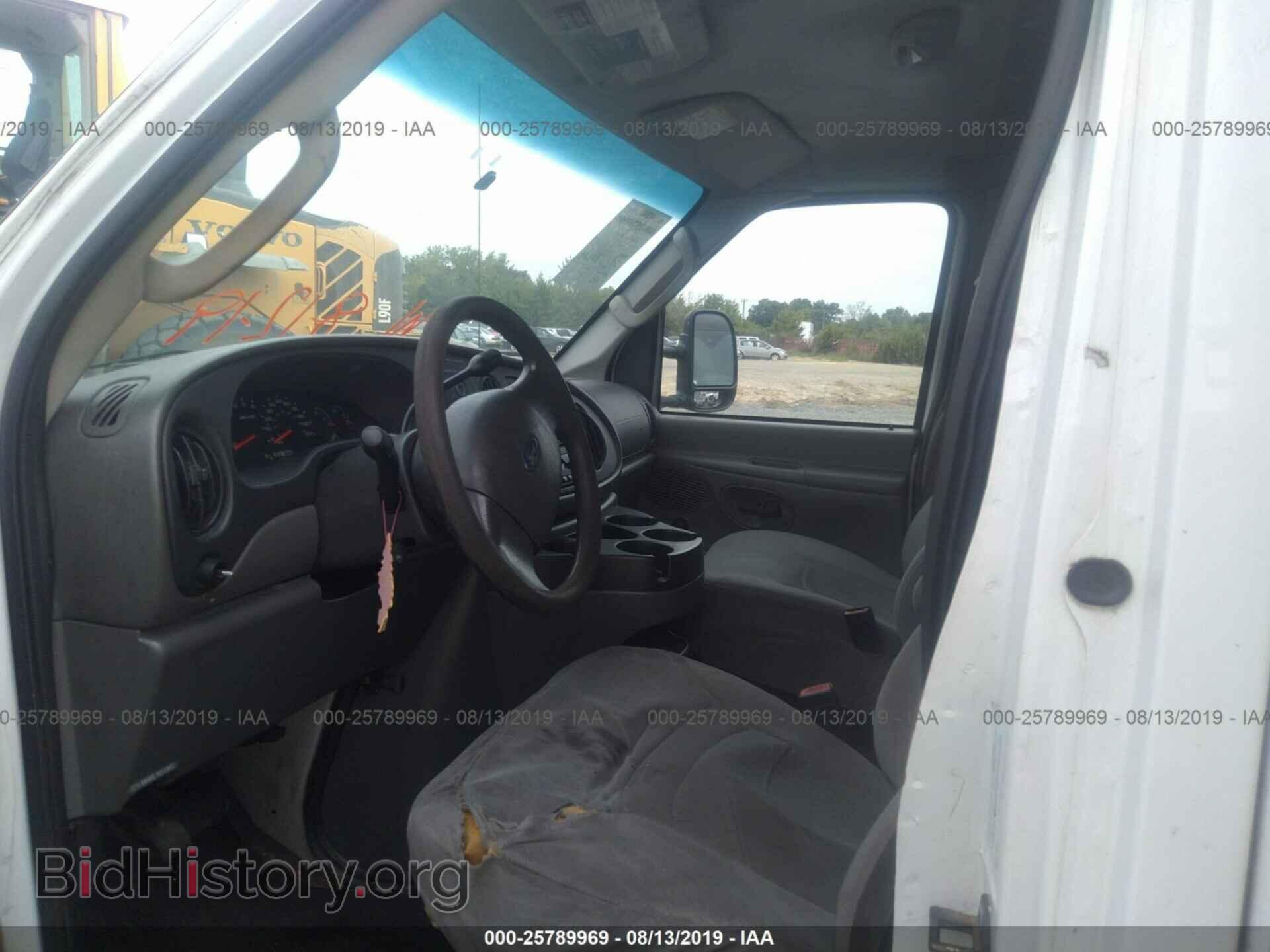 2007 FORD ECONOLINE - VIN: 1FDSE35L57DA09726 - Фото 5