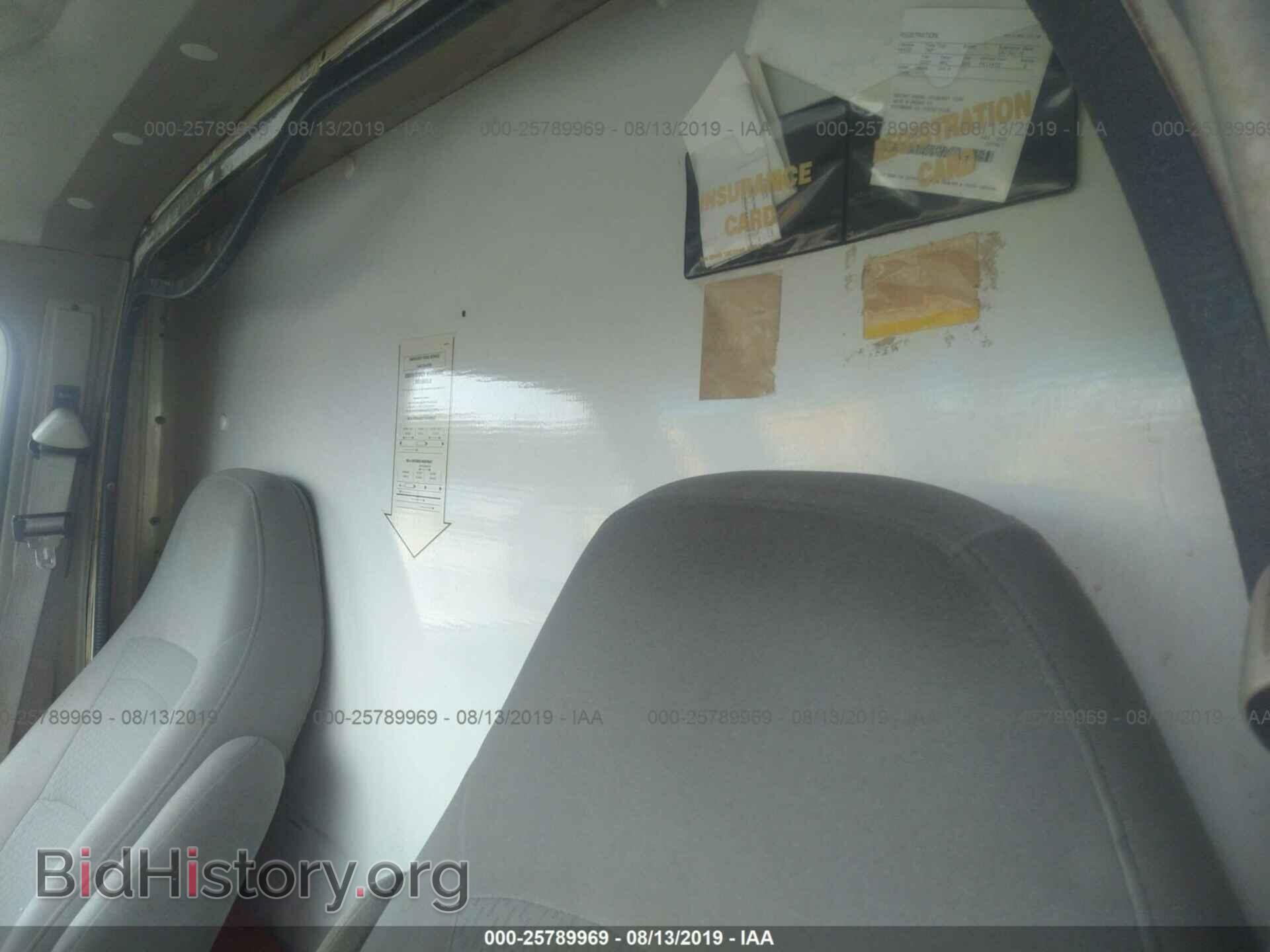 2007 FORD ECONOLINE - VIN: 1FDSE35L57DA09726 - Фото 7
