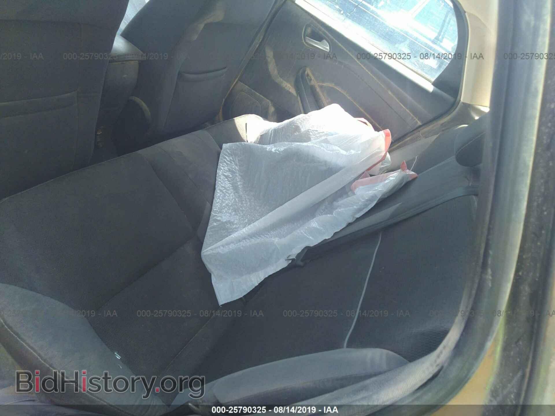2014 FORD FOCUS - VIN: 1FADP3F23EL130650 - Photo 8