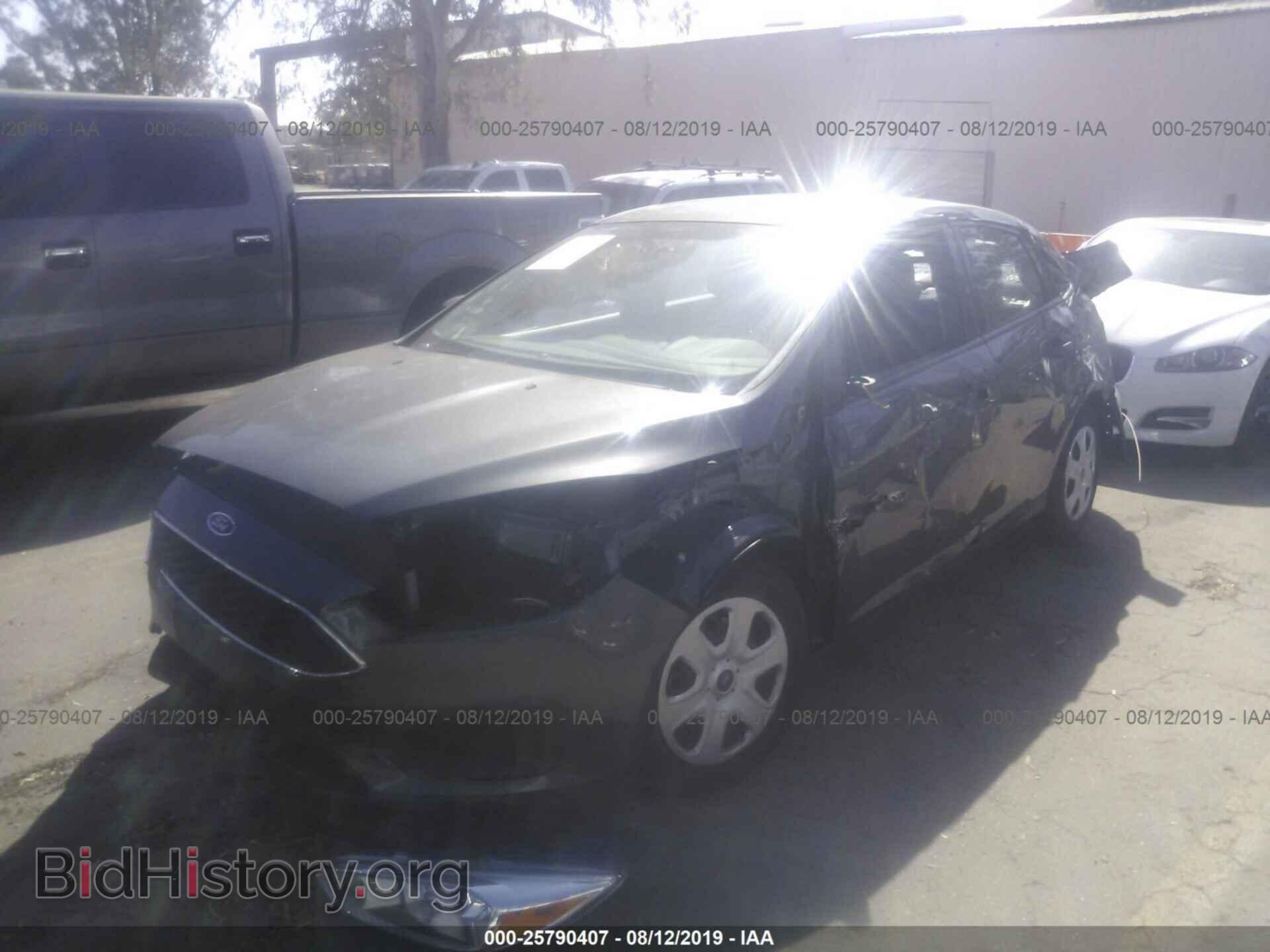 2016 FORD FOCUS - VIN: 1FADP3E23GL388011 - Фото 2