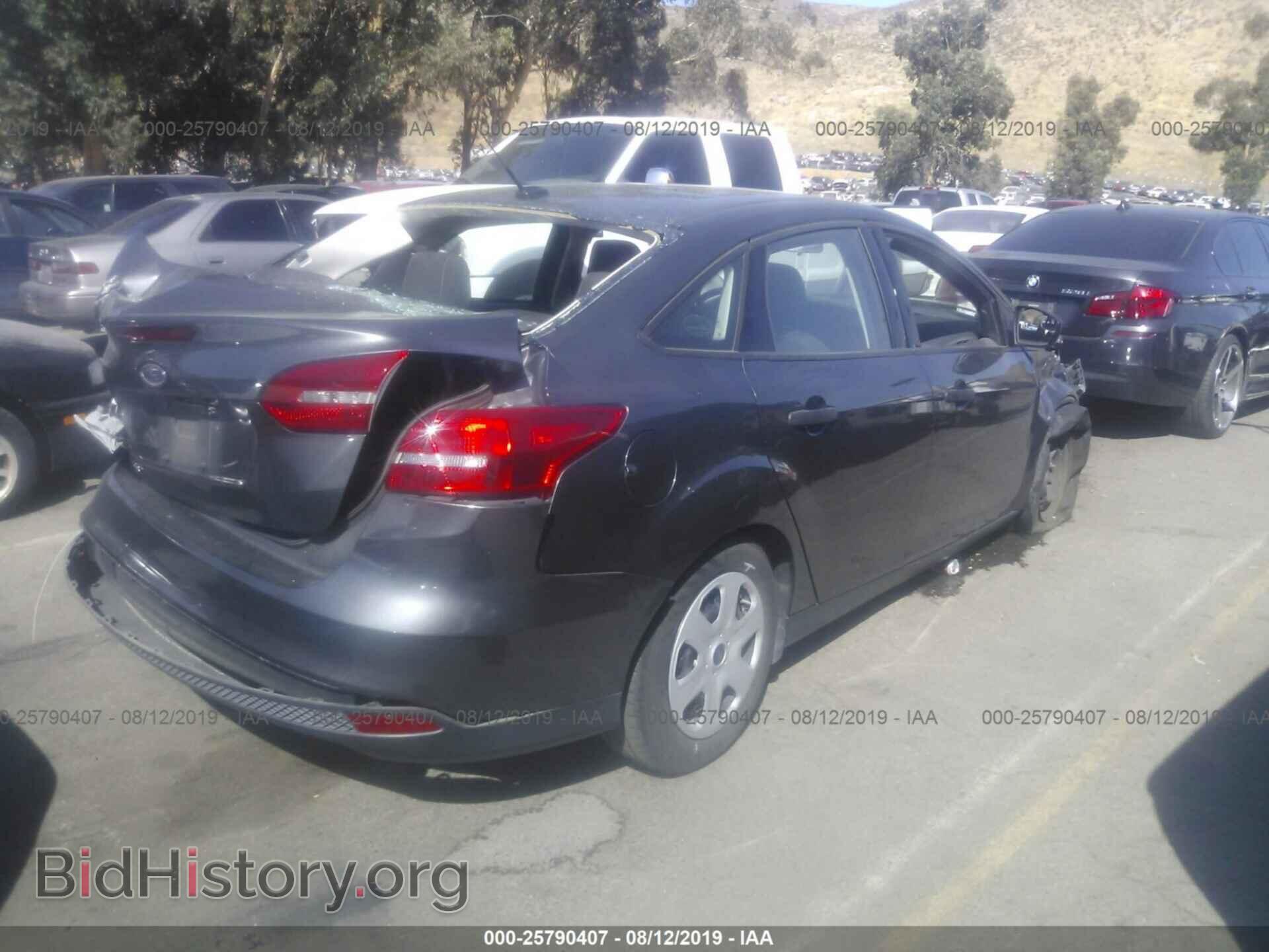 2016 FORD FOCUS - VIN: 1FADP3E23GL388011 - Фото 4
