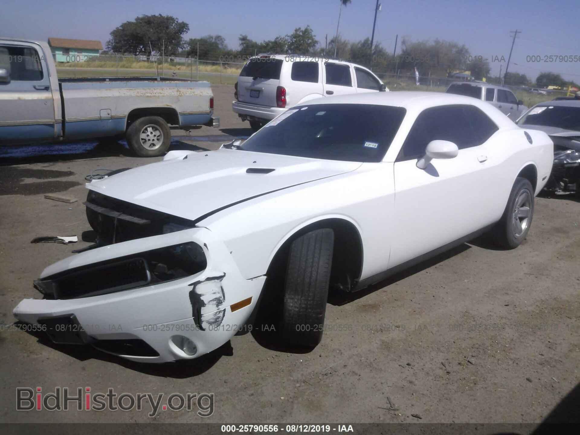 2014 DODGE CHALLENGER - VIN: 2C3CDYAG3EH299549 - Photo 2