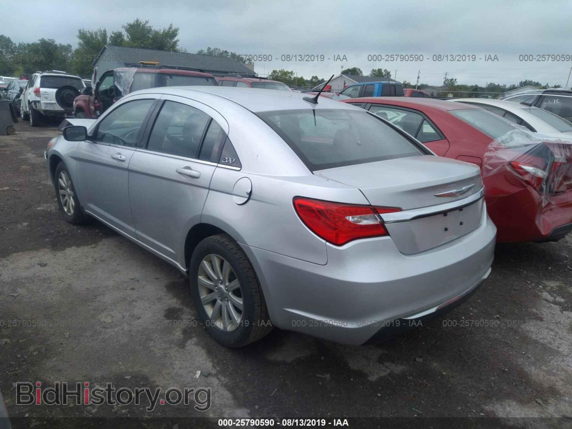 2012 CHRYSLER 200 - VIN: 1C3CCBBB7CN299867 - Фото 3