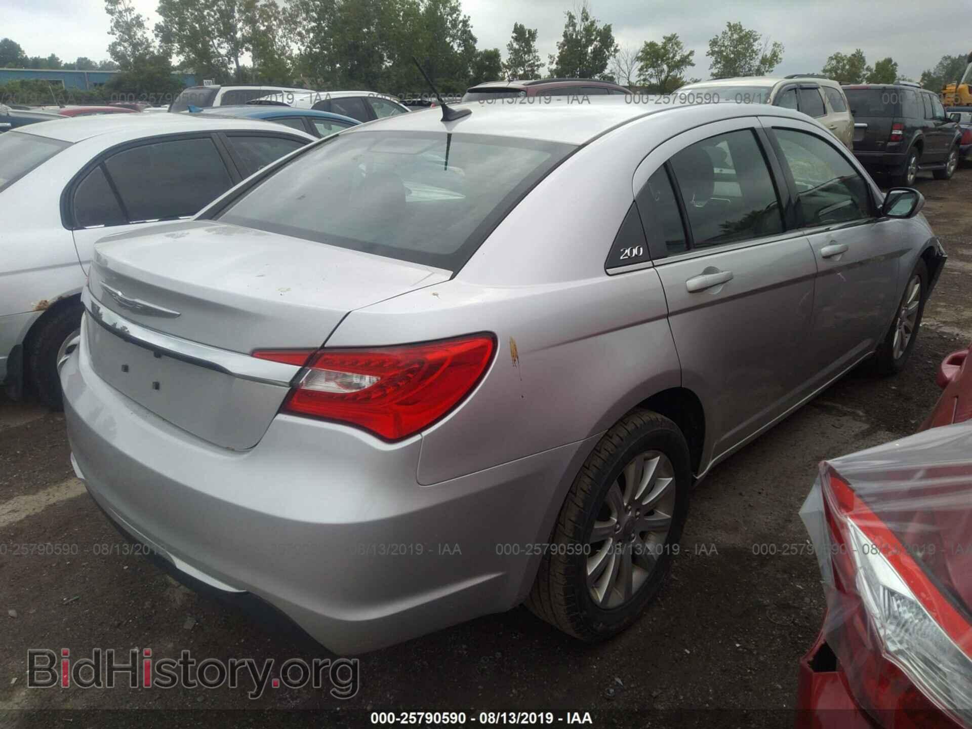 2012 CHRYSLER 200 - VIN: 1C3CCBBB7CN299867 - Фото 4