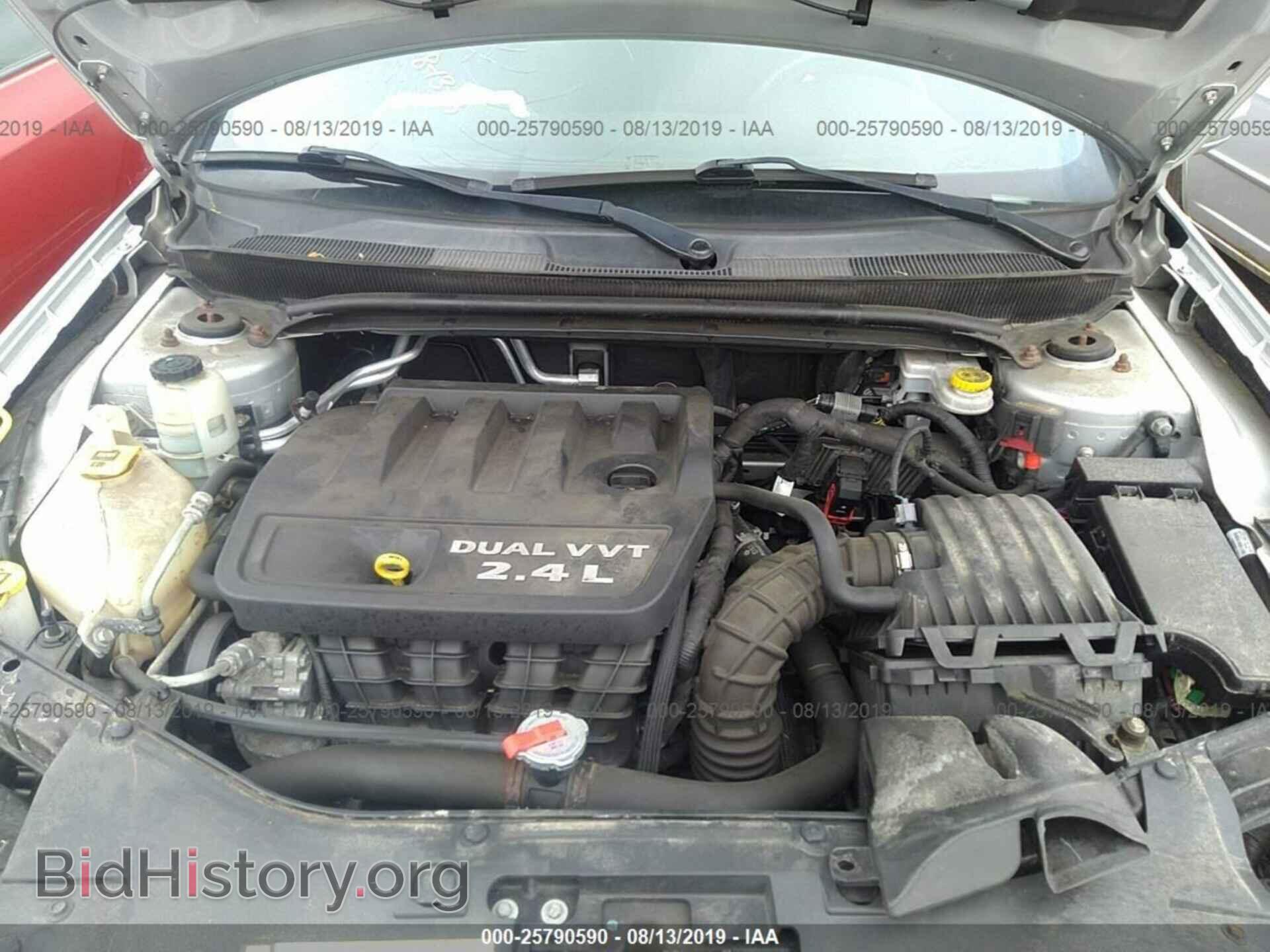 2012 CHRYSLER 200 - VIN: 1C3CCBBB7CN299867 - Фото 10