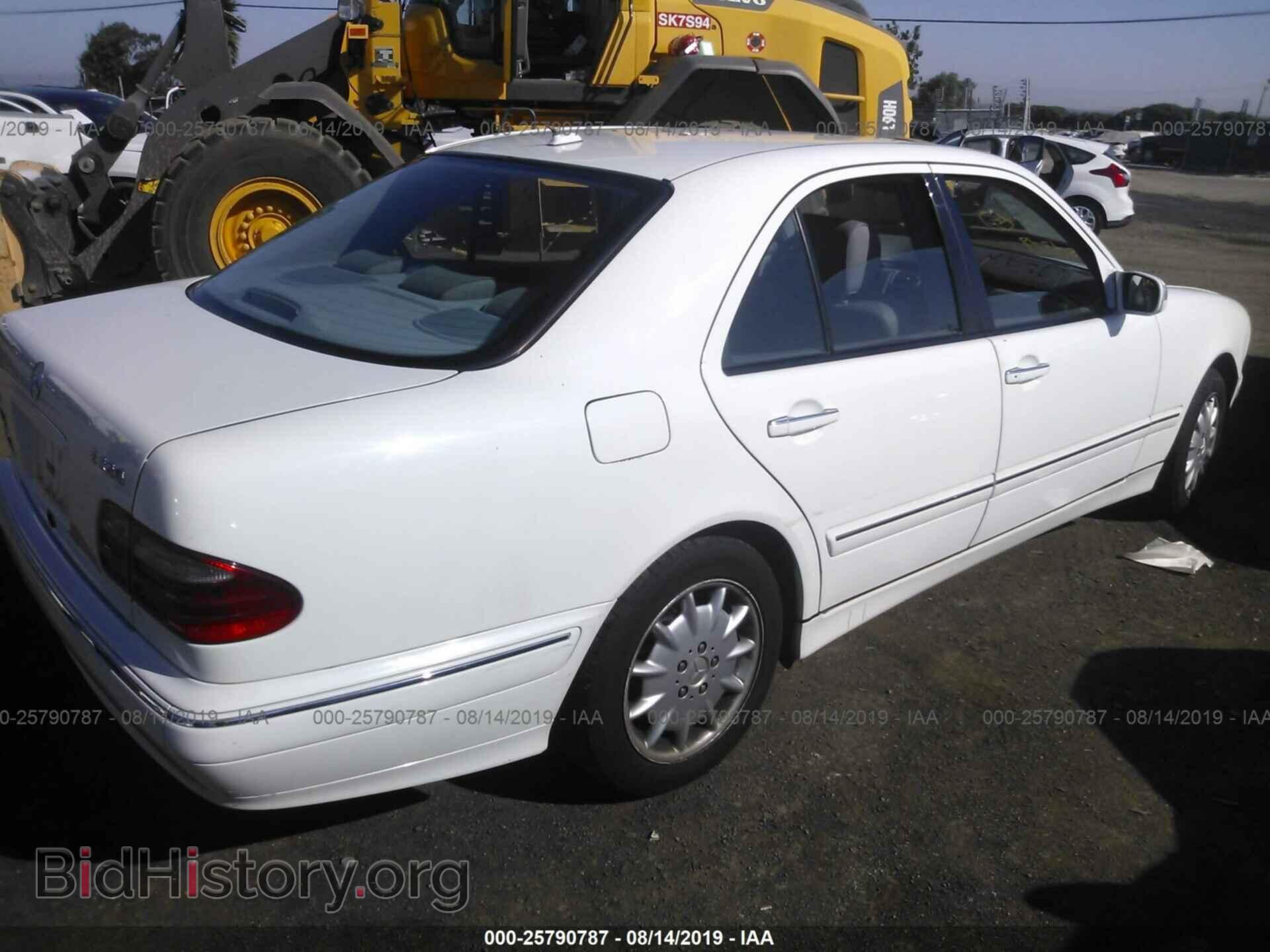 2000 MERCEDES-BENZ E - VIN: WDBJF65J7YB150452 - Фото 4