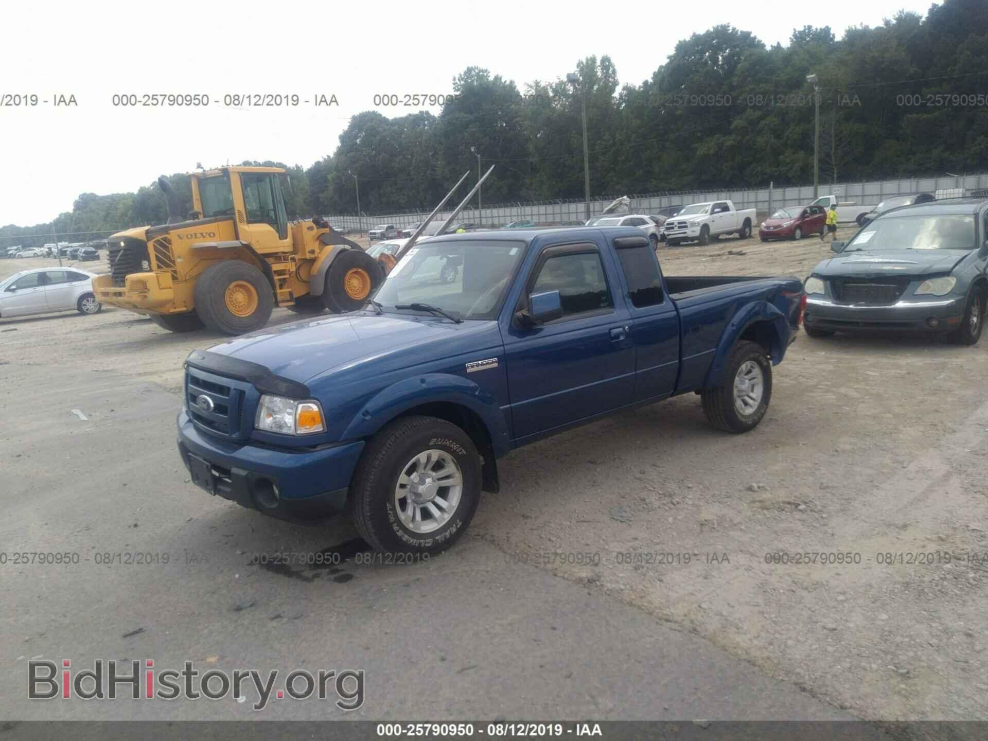 2011 FORD RANGER - VIN: 1FTLR4FE3BPA09279 - Фото 2