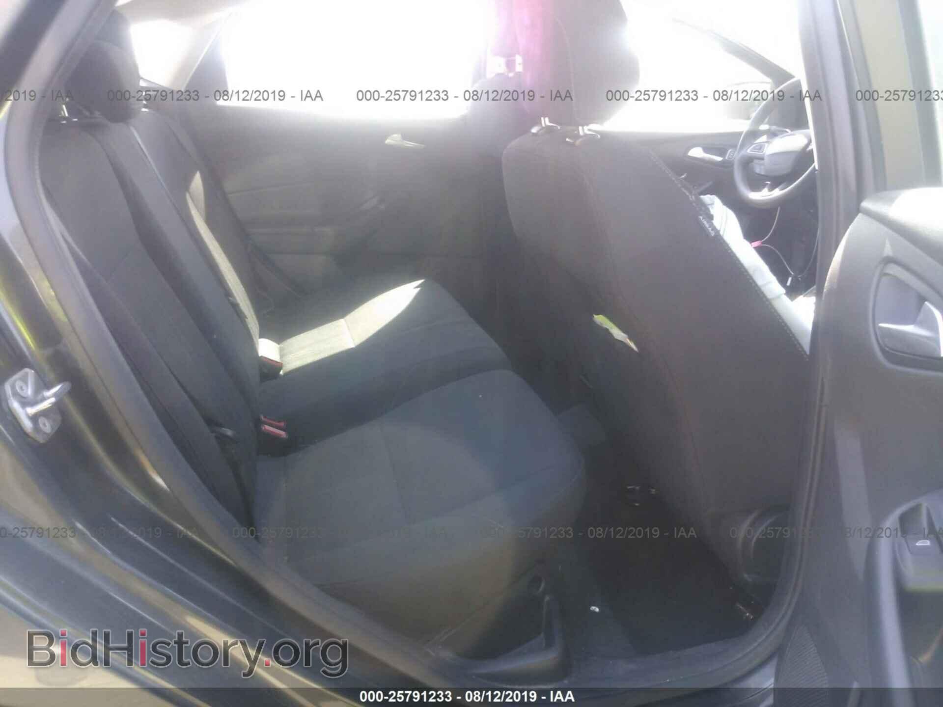 2018 FORD FOCUS - VIN: 1FADP3K22JL292883 - Фото 8