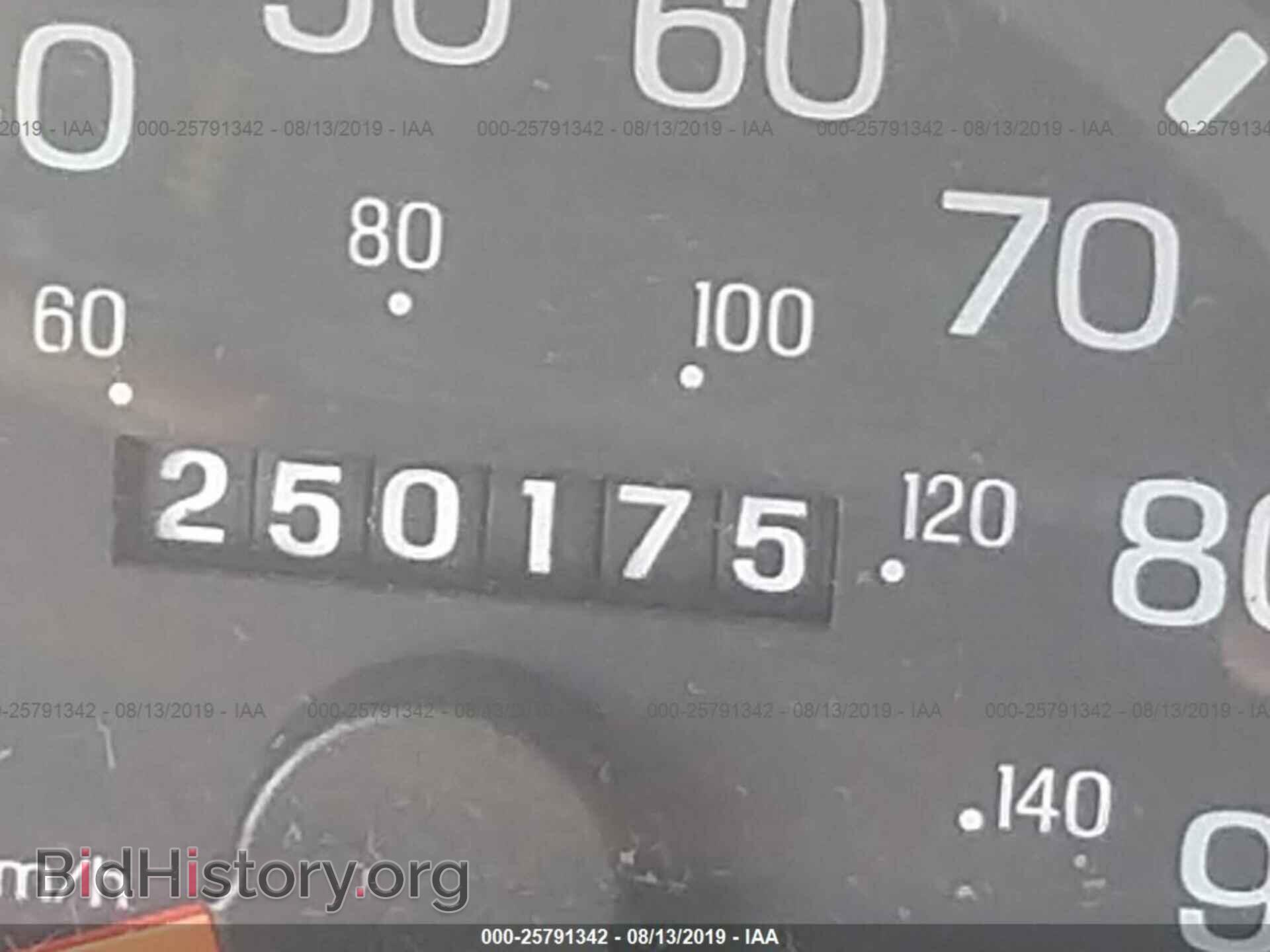 2001 FORD ECONOLINE - VIN: 1FTNE24241HA26196 - Photo 7