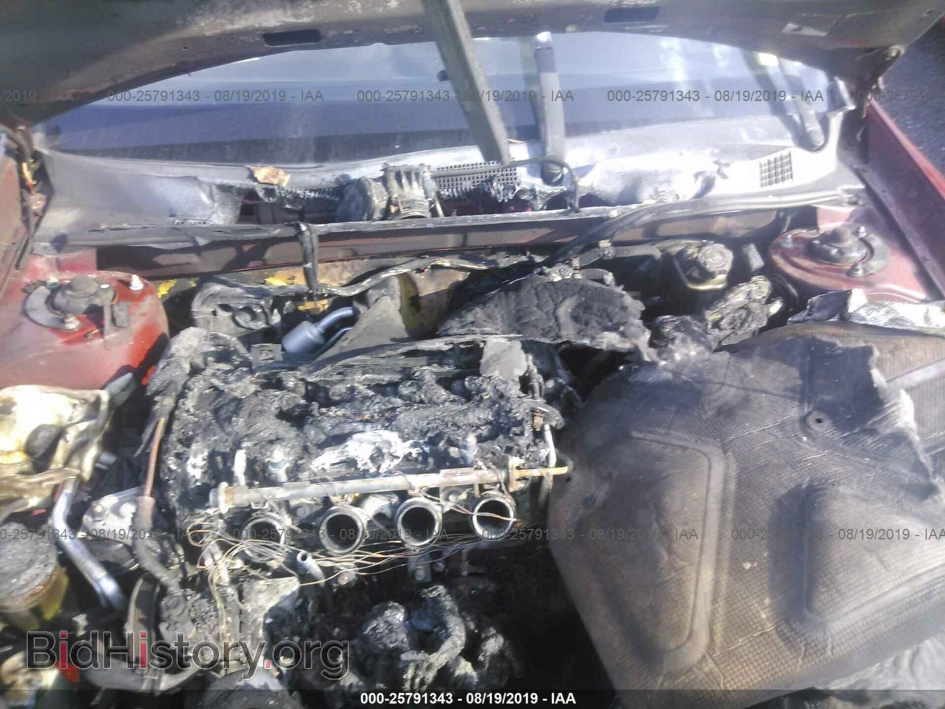 2007 KIA OPTIMA - VIN: KNAGE123X75090717 - Фото 10
