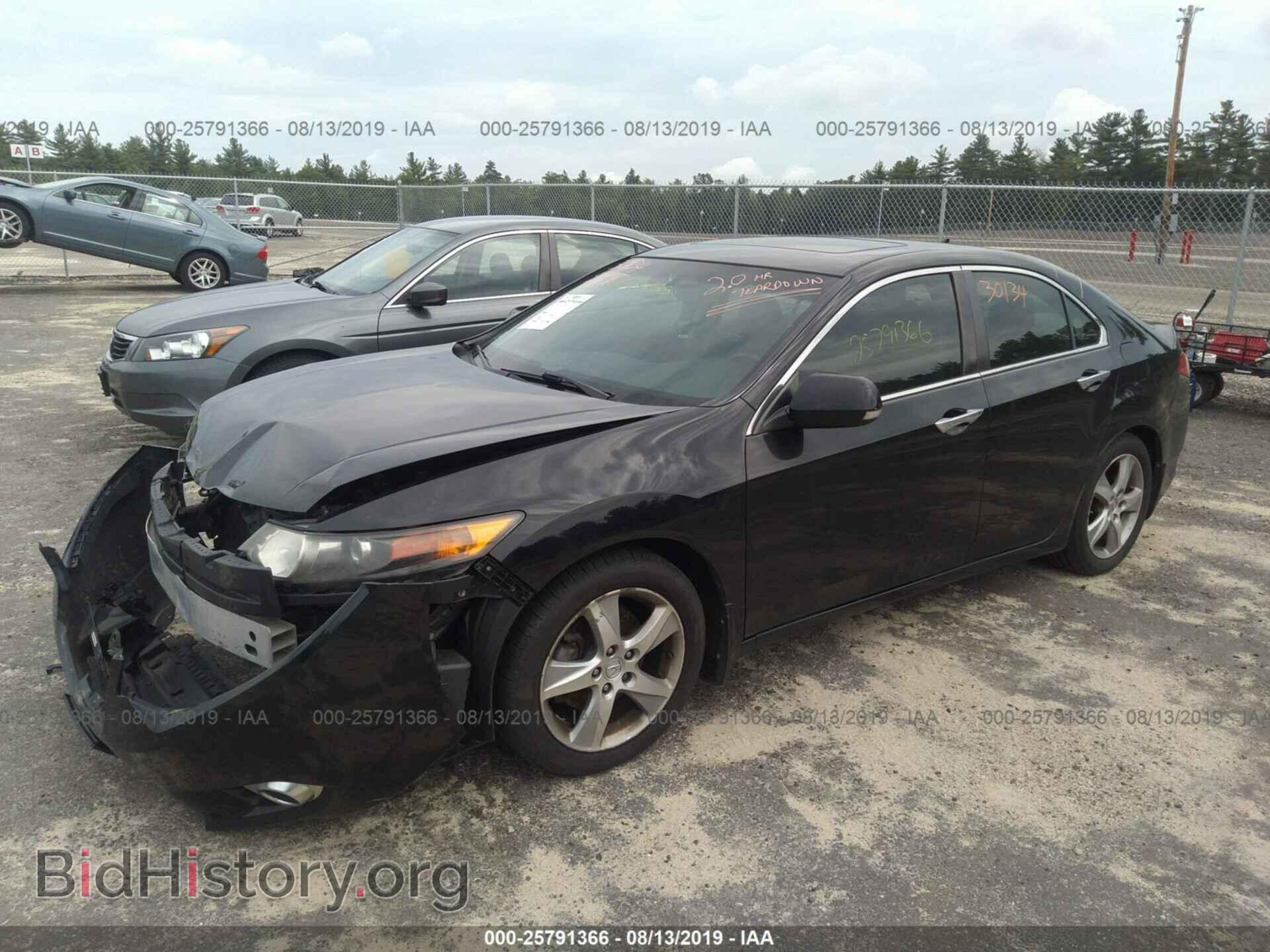 2011 ACURA TSX - VIN: JH4CU2F60BC018166 - Фото 2