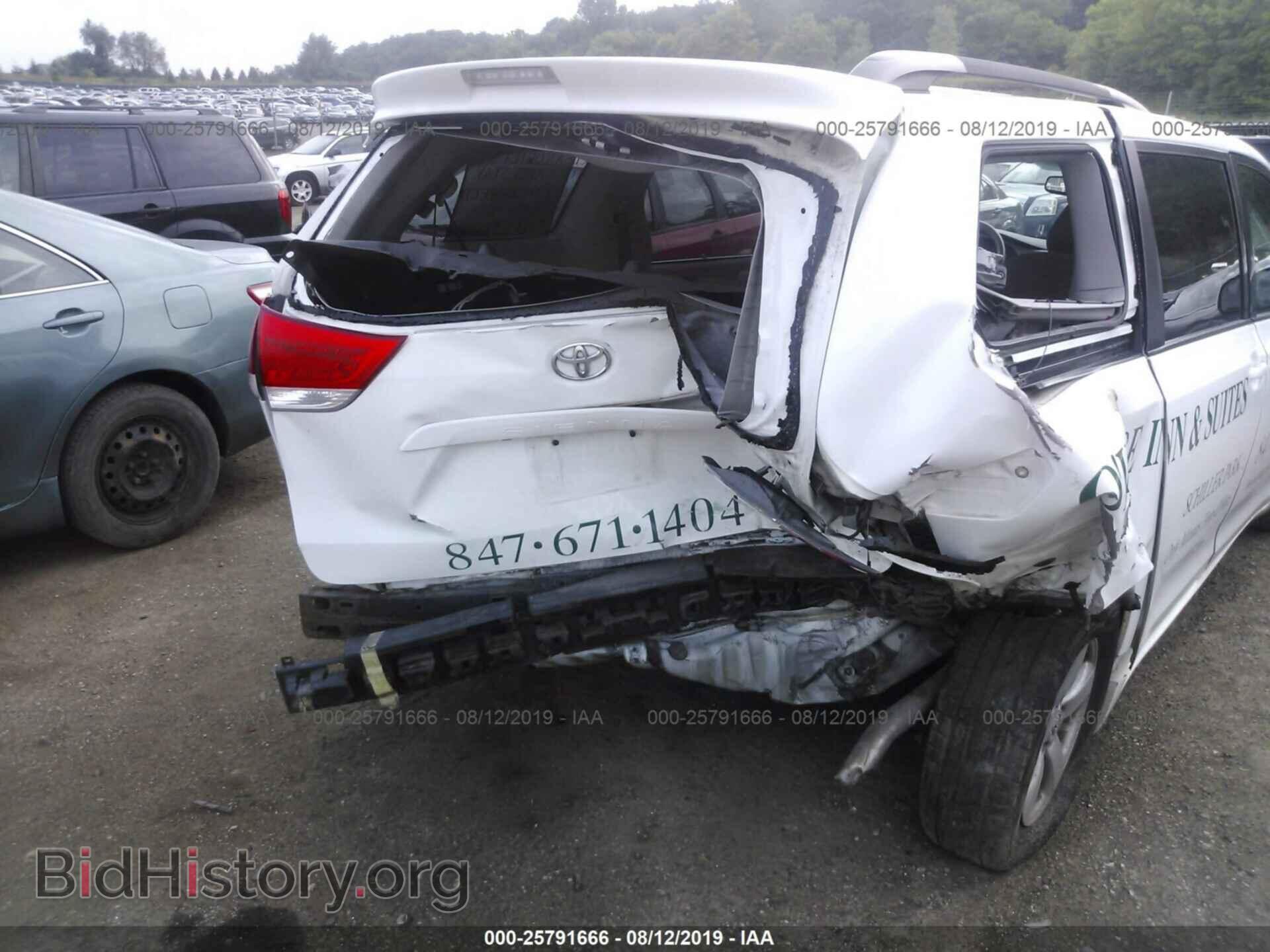 2012 TOYOTA SIENNA - VIN: 5TDKK3DC1CS238160 - Фото 6