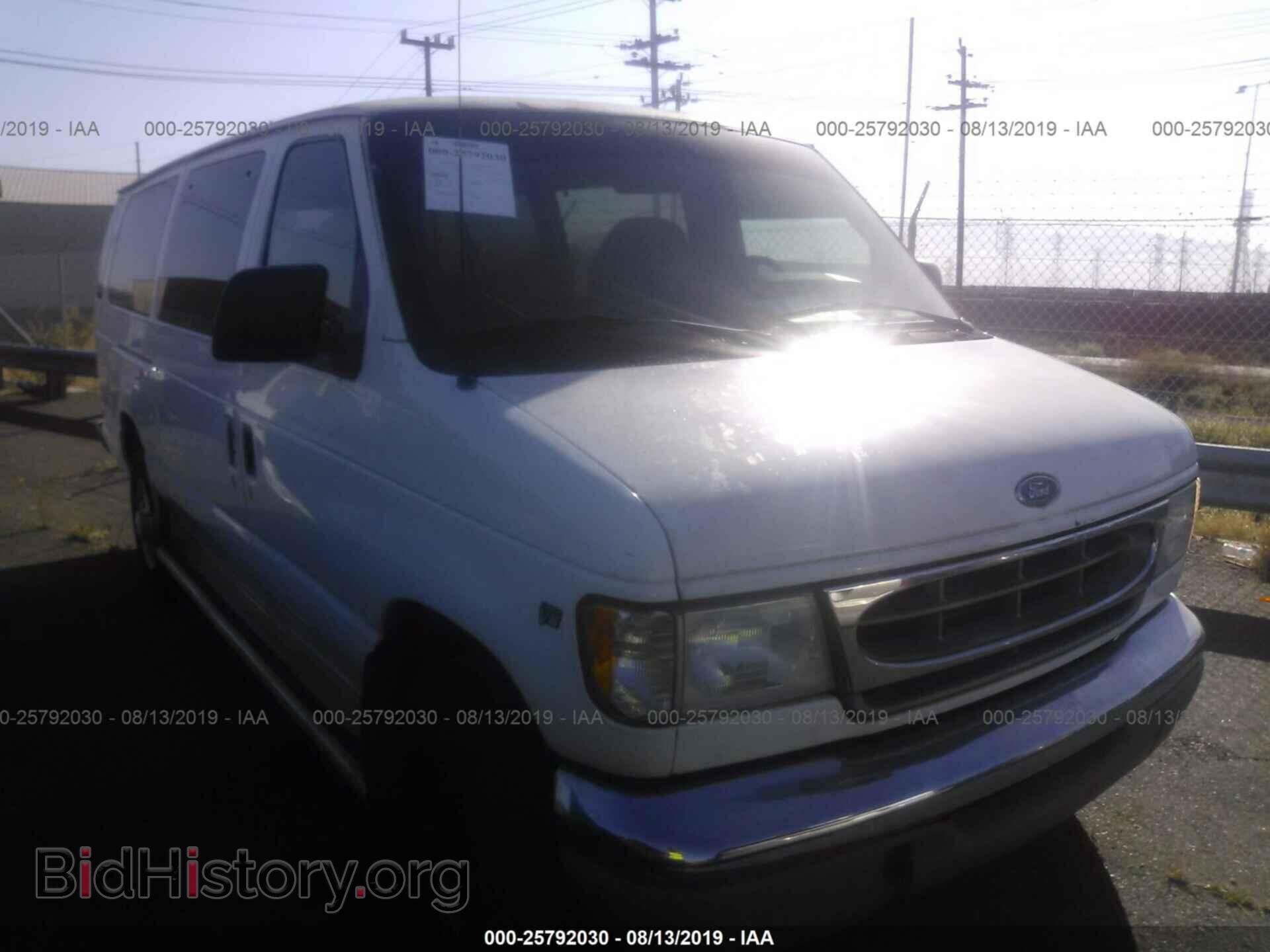 Фотография 1FBSS31L3YHB84476 - FORD ECONOLINE 2000