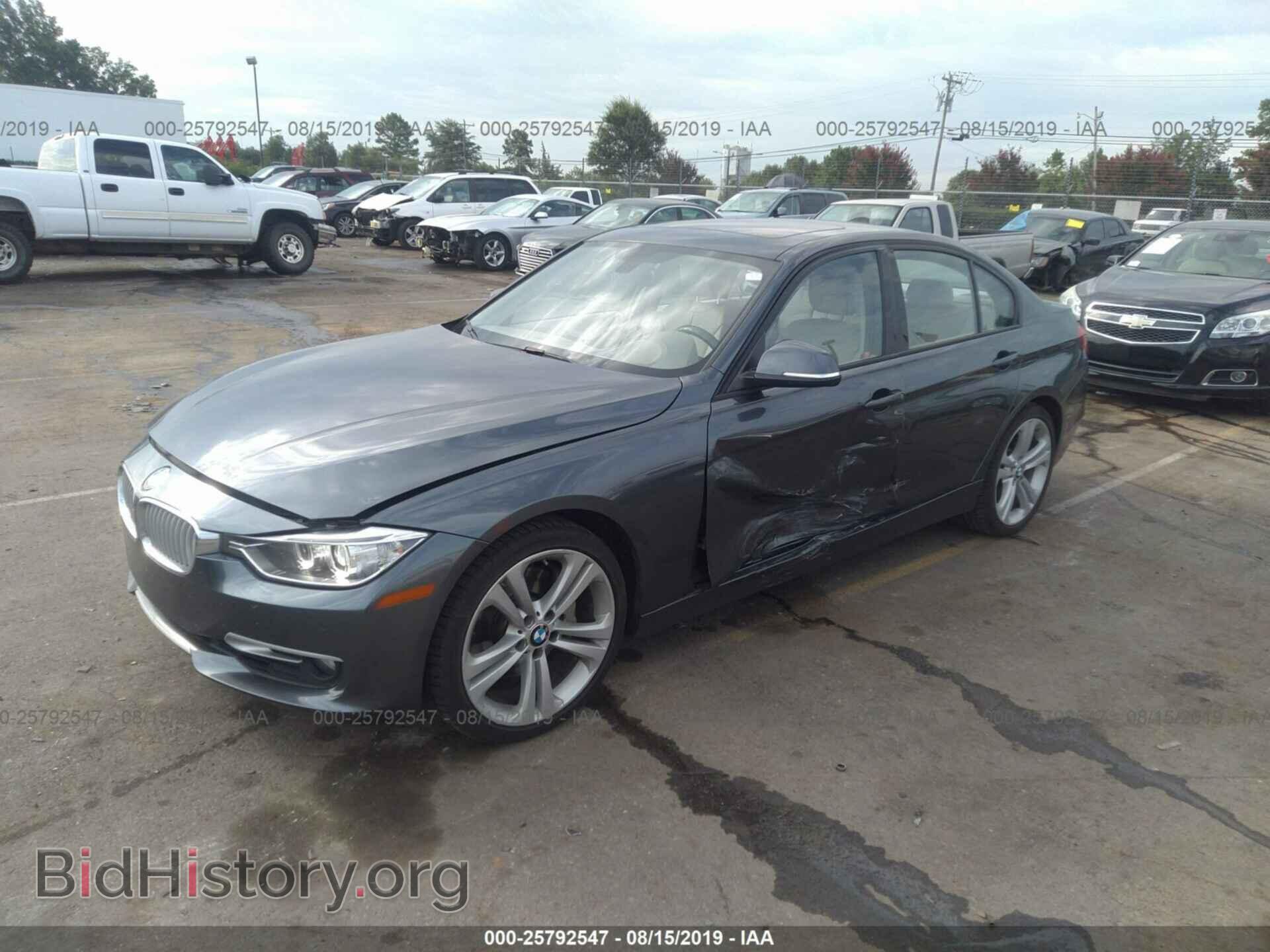 2013 BMW 335 - VIN: WBA3A9G58DNP36206 - Photo 2