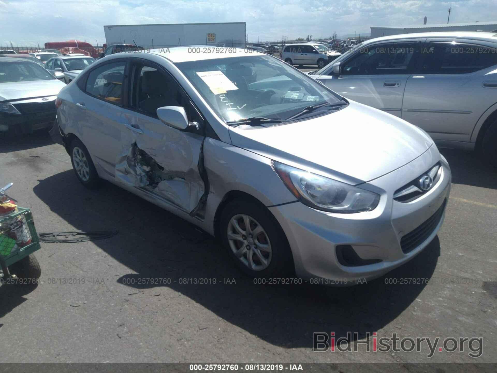 Фотография KMHCT4AE3DU366938 - HYUNDAI ACCENT 2013