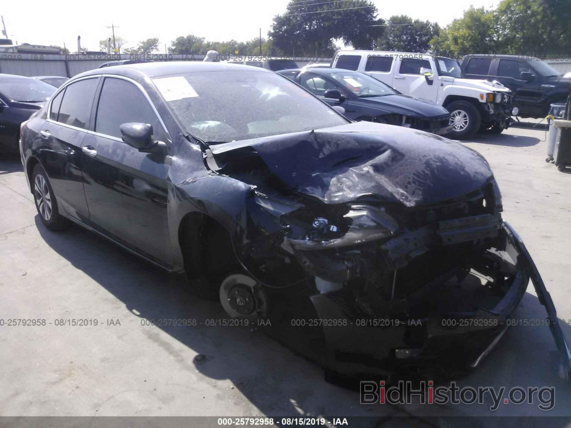 Photo 1HGCR2F58FA228463 - HONDA ACCORD 2015