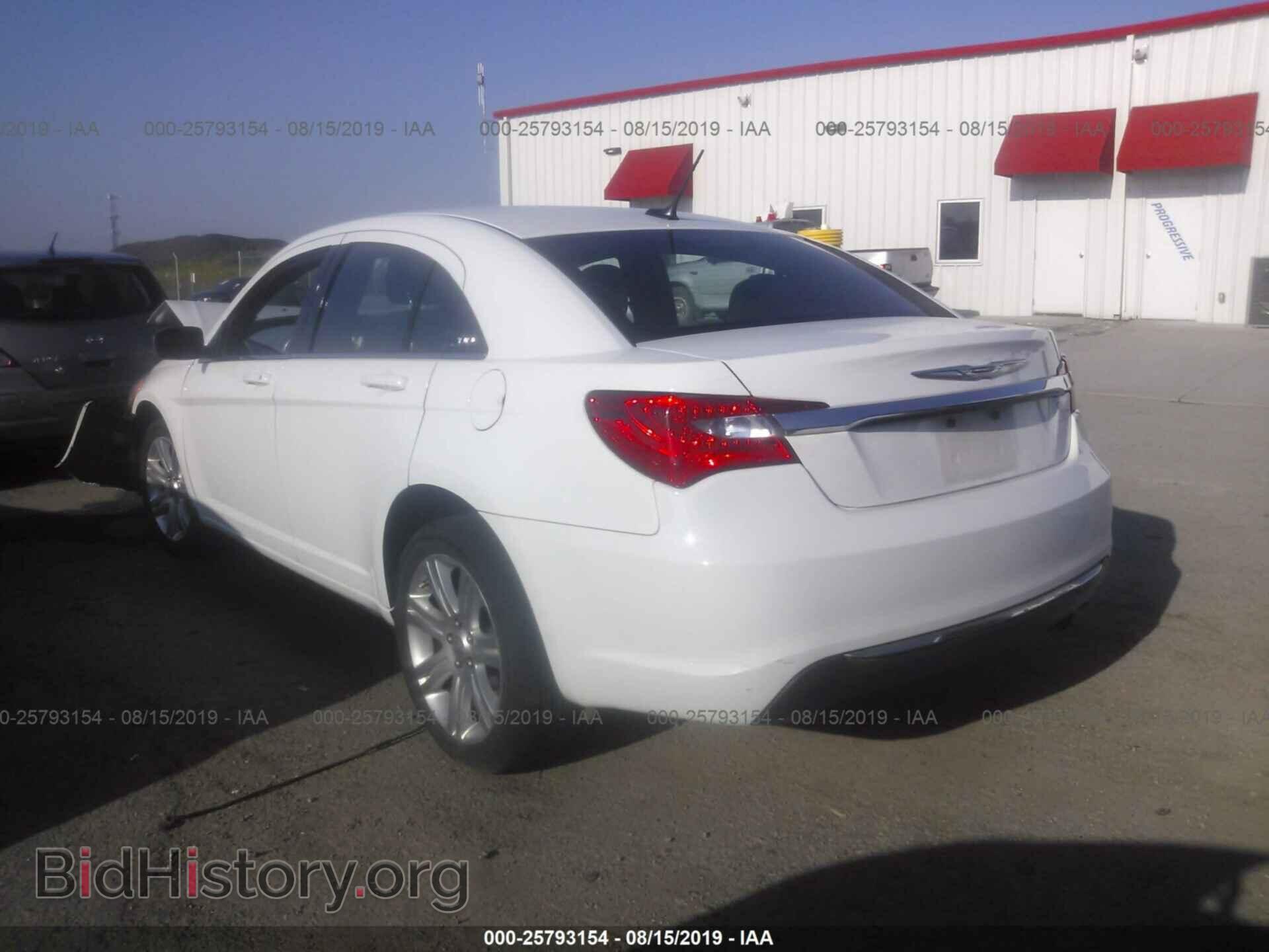2013 CHRYSLER 200 - VIN: 1C3CCBBB3DN684988 - Photo 3