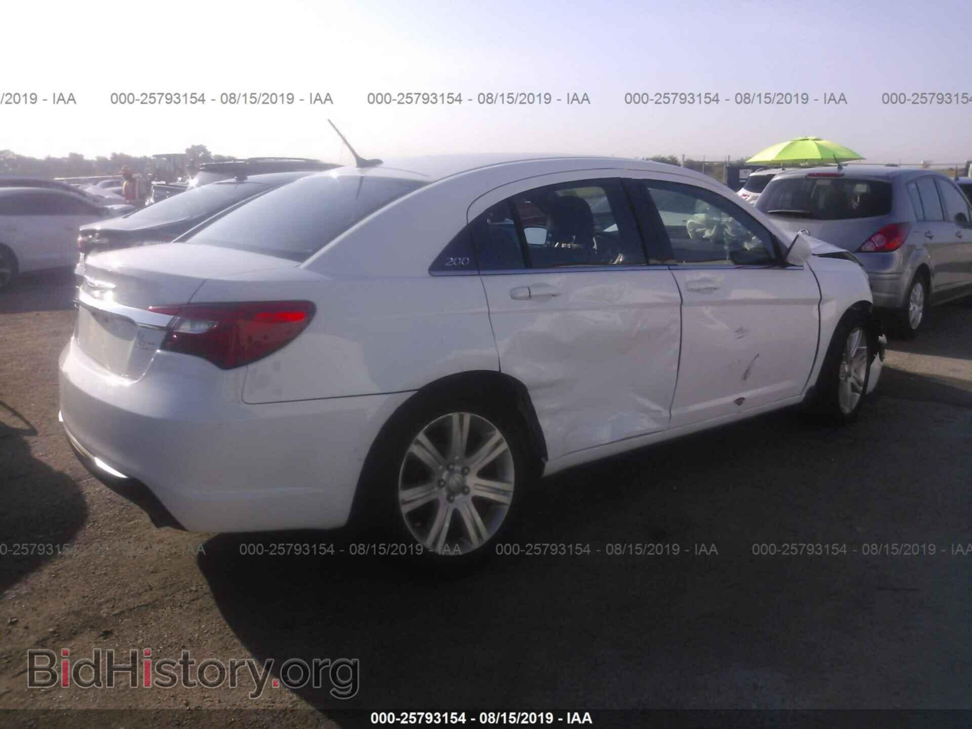2013 CHRYSLER 200 - VIN: 1C3CCBBB3DN684988 - Photo 4