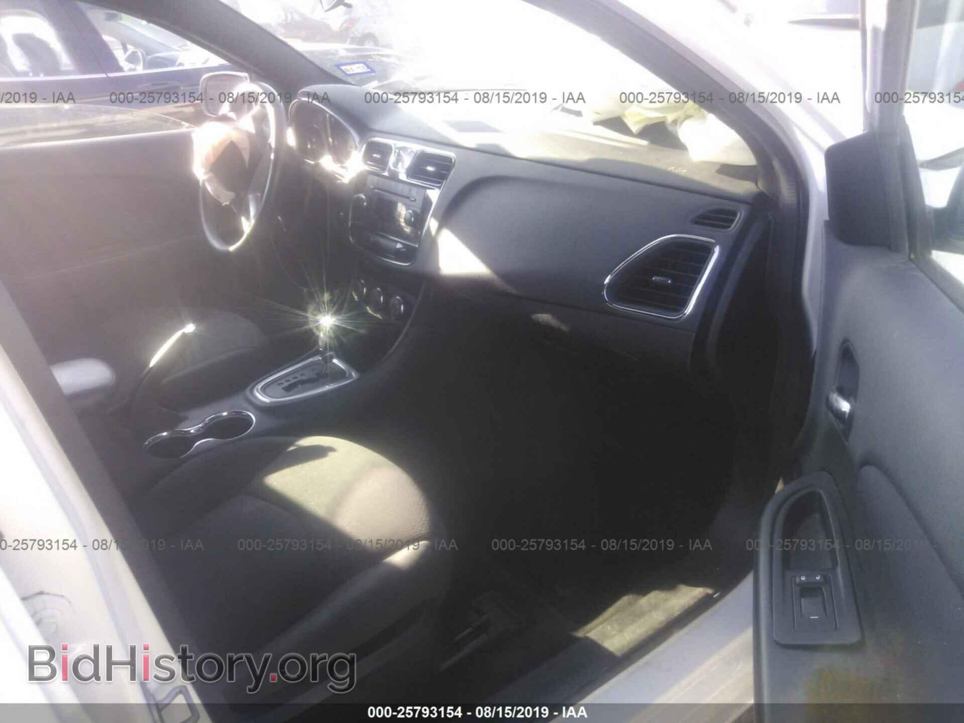 2013 CHRYSLER 200 - VIN: 1C3CCBBB3DN684988 - Photo 5