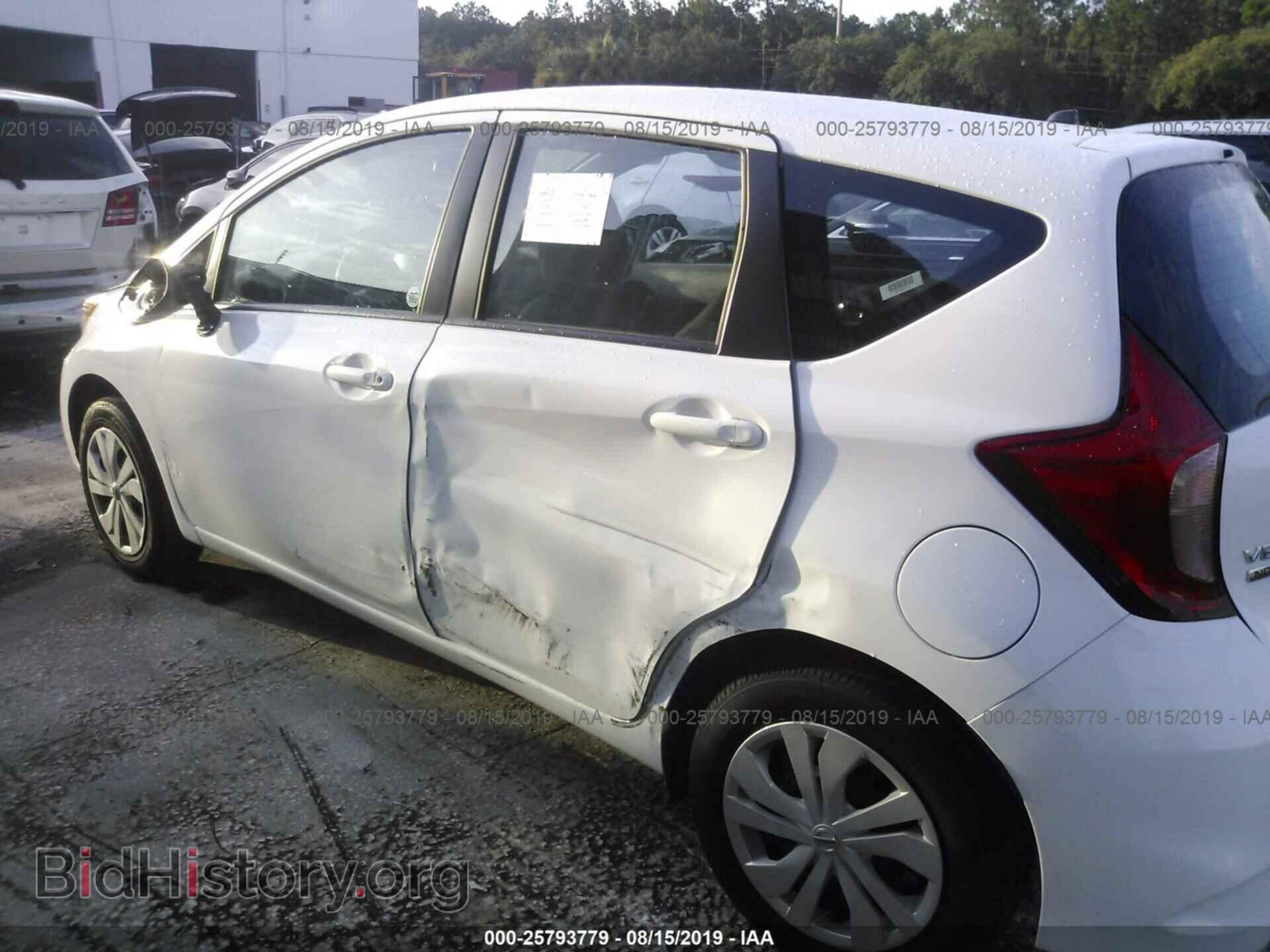 2019 NISSAN VERSA NOTE - VIN: 3N1CE2CP3KL357104 - Photo 6