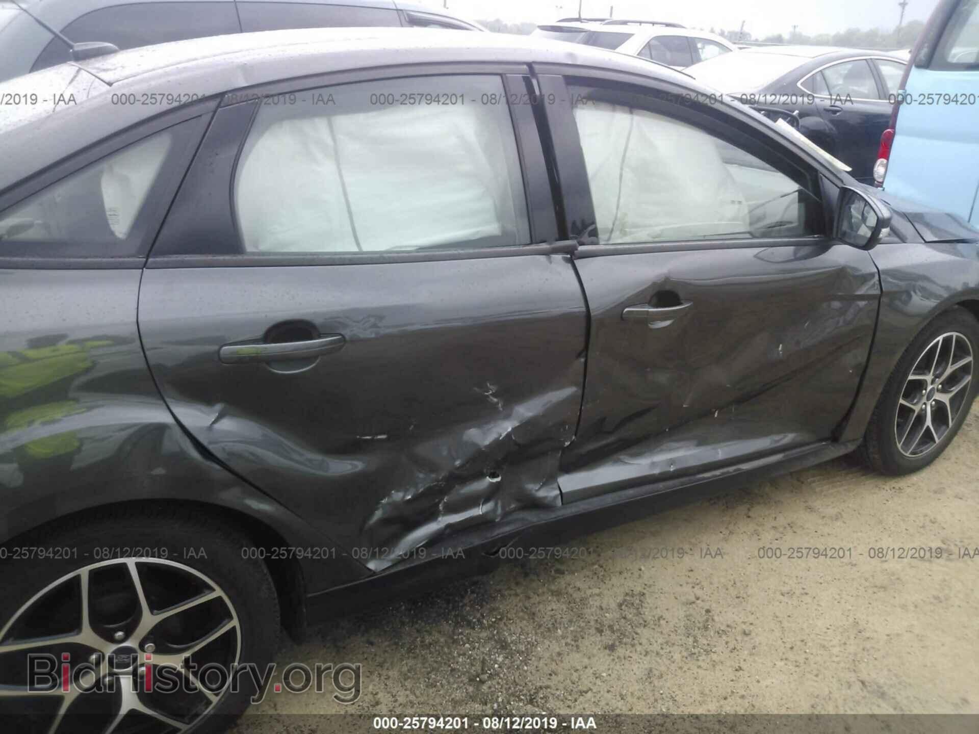 2018 FORD FOCUS - VIN: 1FADP3F25JL209750 - Photo 6