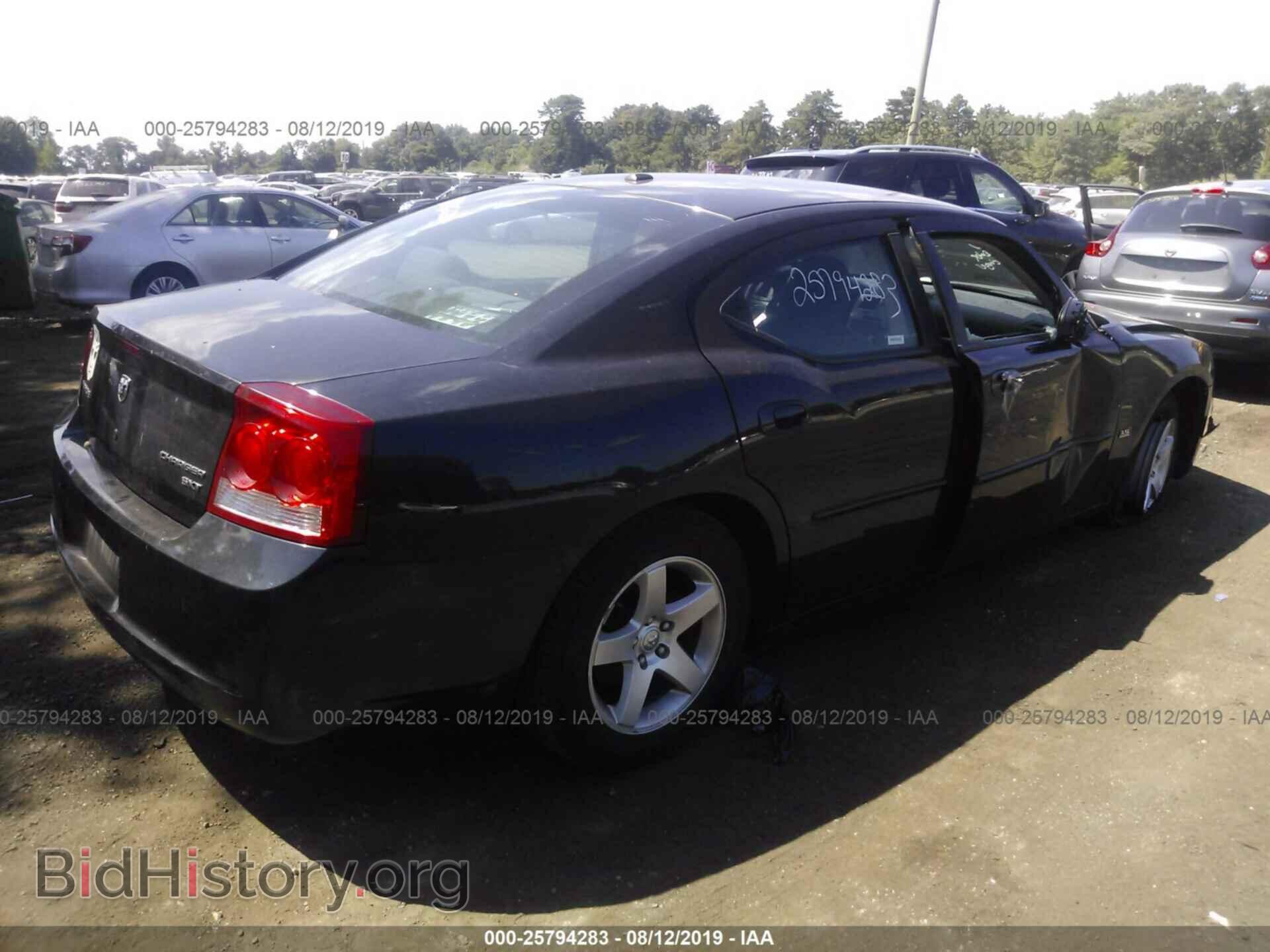 2010 DODGE CHARGER - VIN: 2B3CA3CV5AH267054 - Фото 4