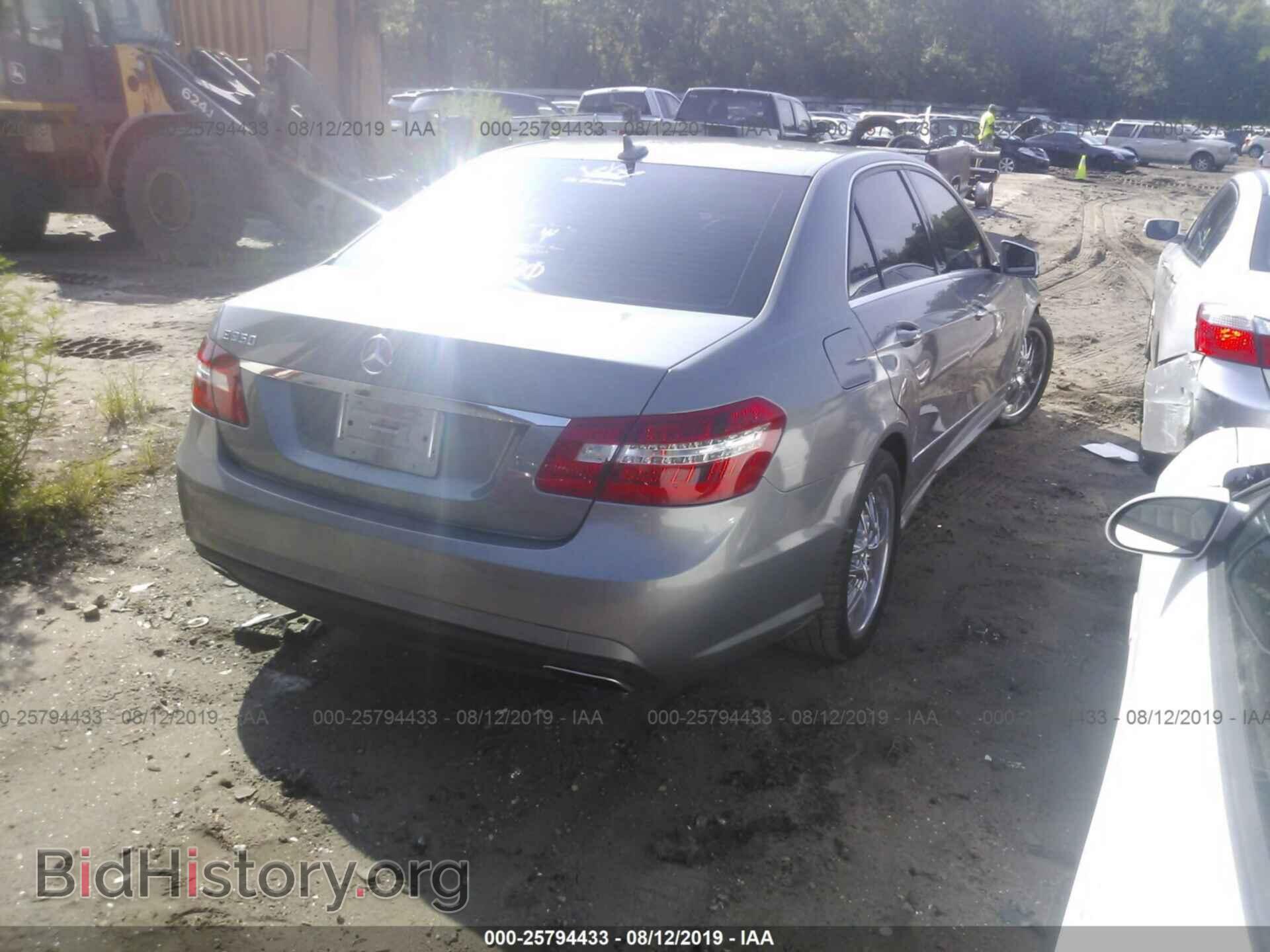 2011 MERCEDES-BENZ E - VIN: WDDHF5GB2BA398403 - Фото 4