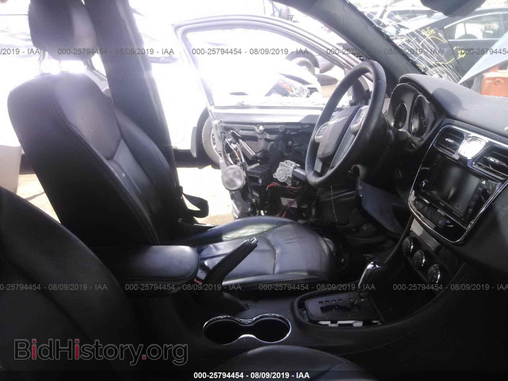 2013 CHRYSLER 200 - VIN: 1C3CCBCG0DN726852 - Photo 5