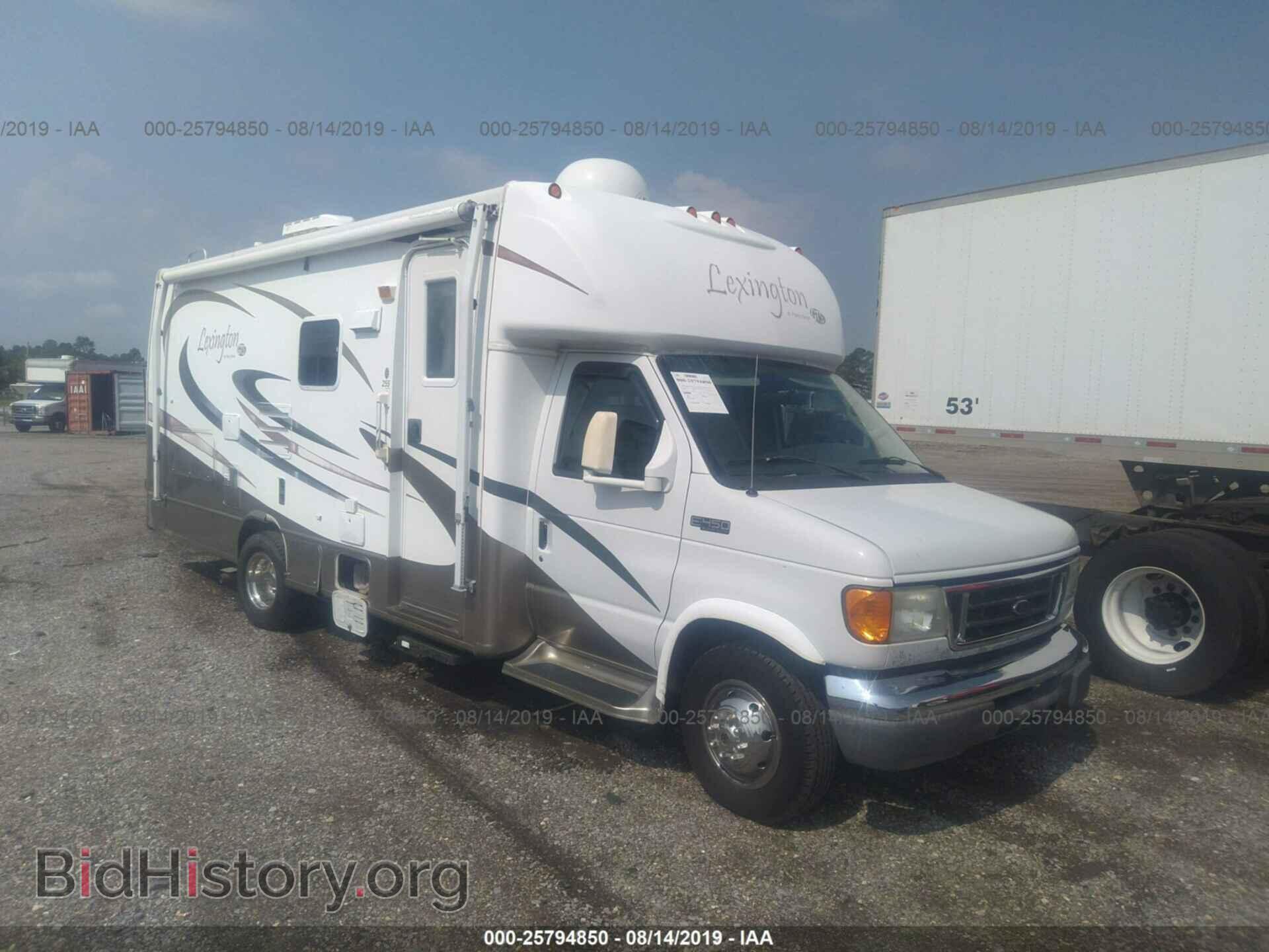 Photo 1FDXE45S24HB55055 - FORD ECONOLINE 2004