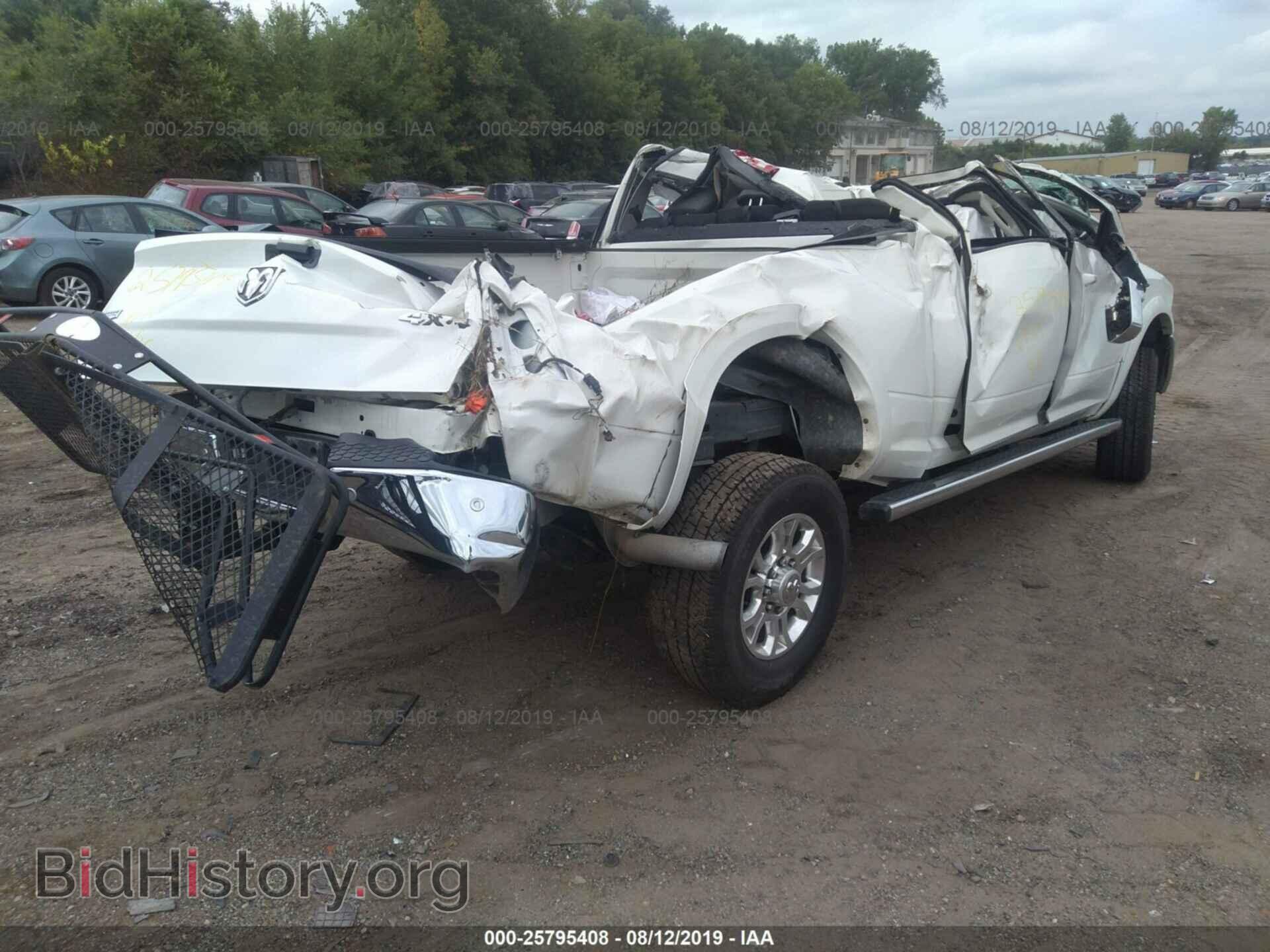 2017 RAM 2500 - VIN: 3C6UR5FJ0HG584077 - Фото 4