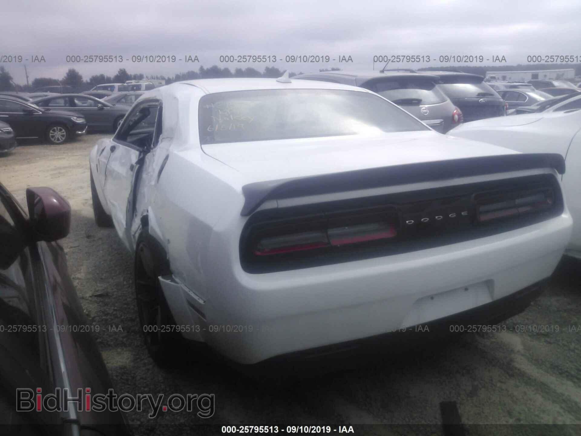 2019 DODGE CHALLENGER - VIN: 2C3CDZL97KH531277 - Фото 3