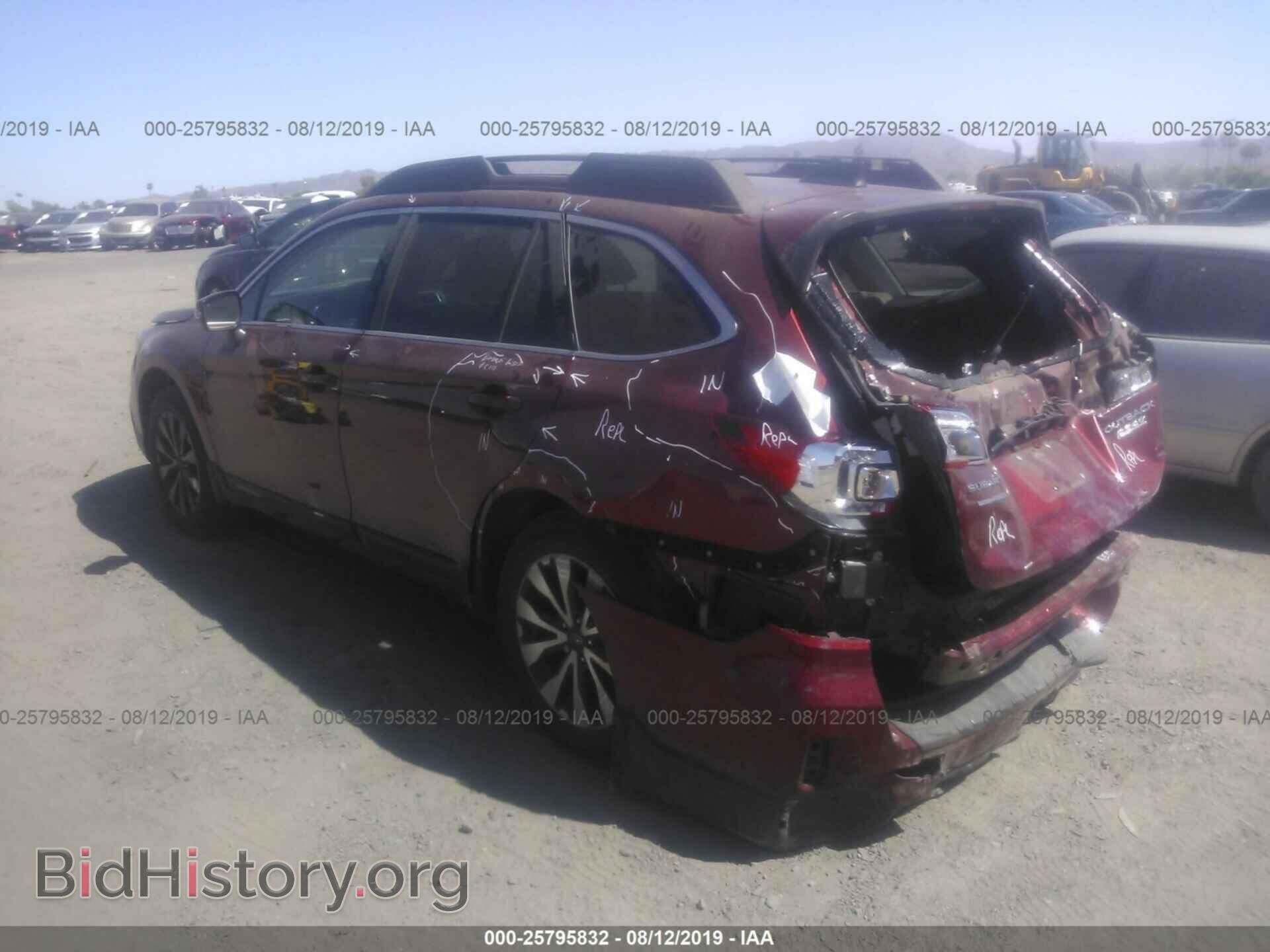 2017 SUBARU OUTBACK - VIN: 4S4BSANC6H3336799 - Фото 3