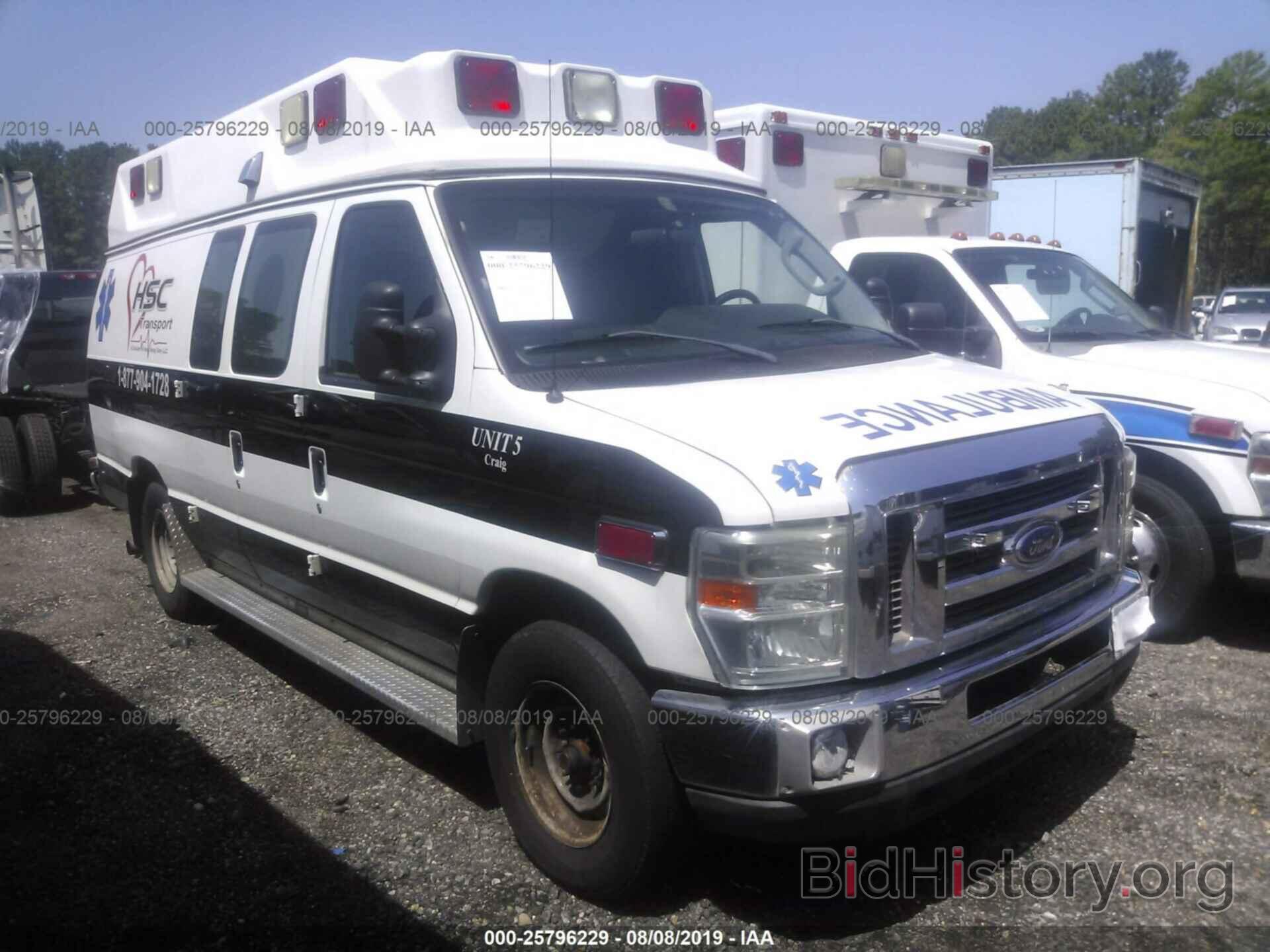 Photo 1FDSS3EP0ADA05554 - FORD ECONOLINE 2010