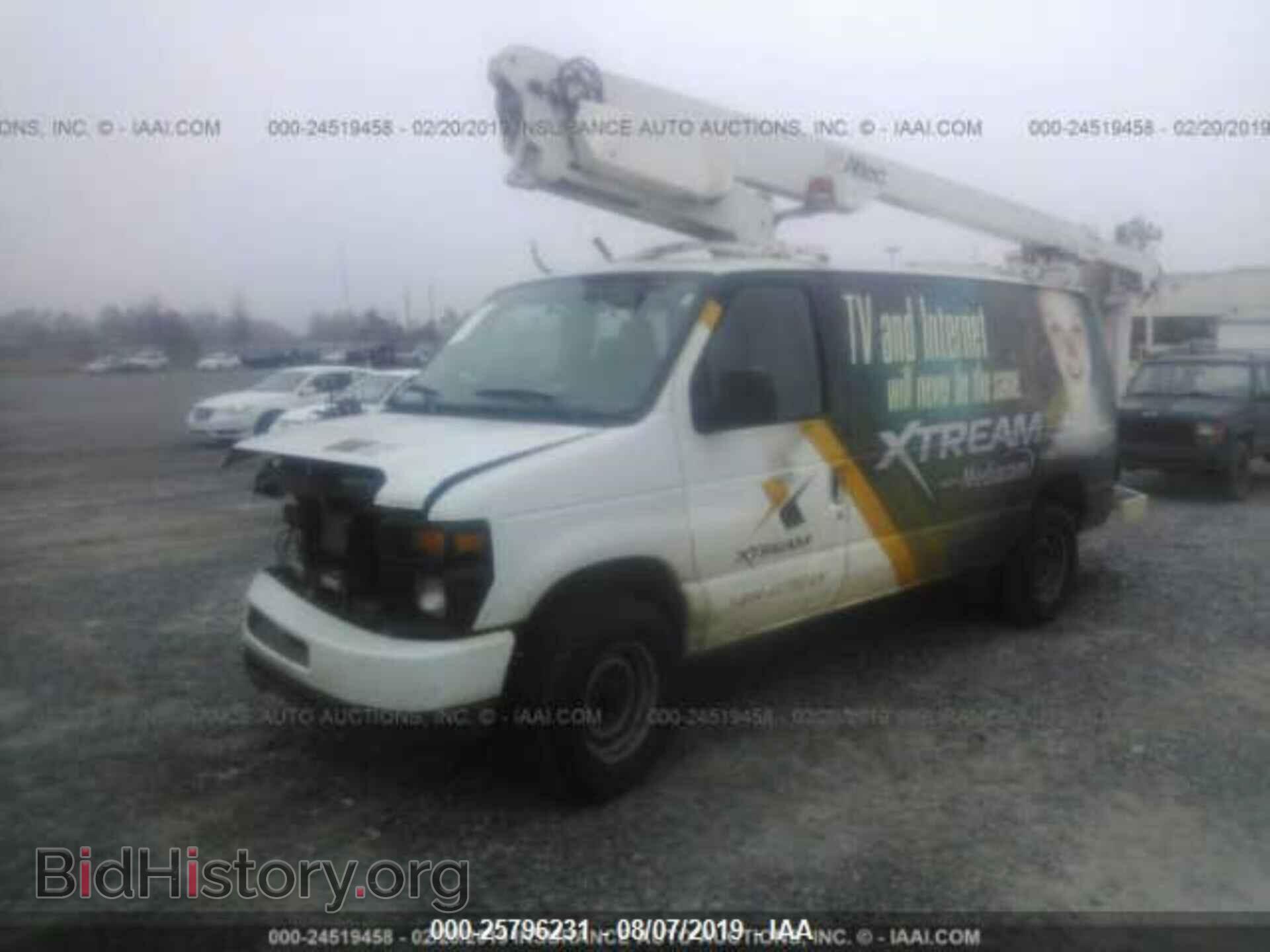 2011 FORD ECONOLINE - VIN: 1FTSE3EL2BDA54250 - Фото 2