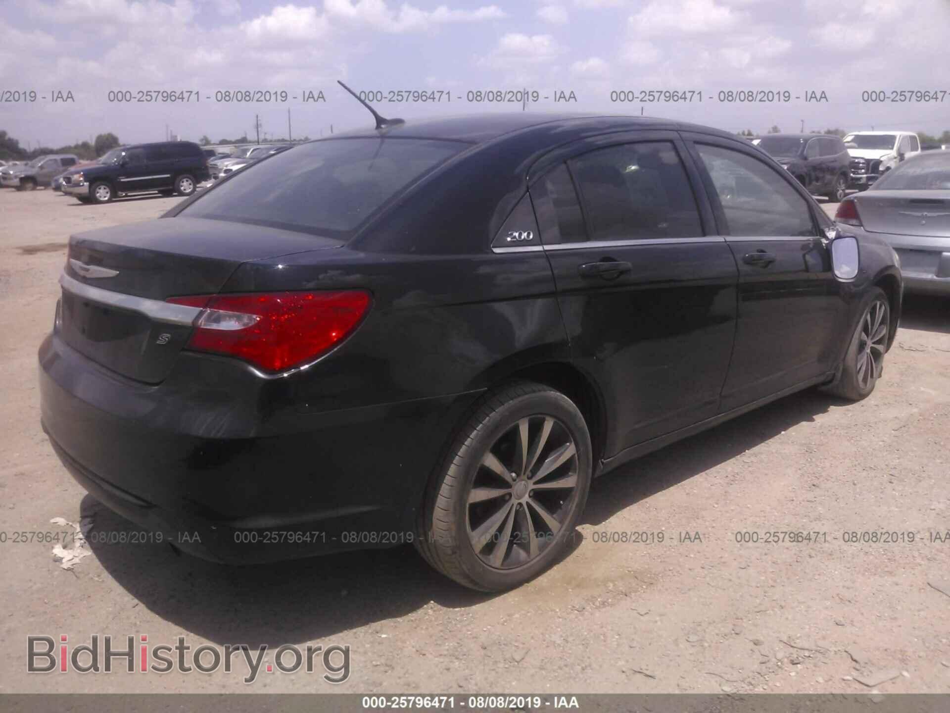 2013 CHRYSLER 200 - VIN: 1C3CCBCB3DN645915 - Photo 4