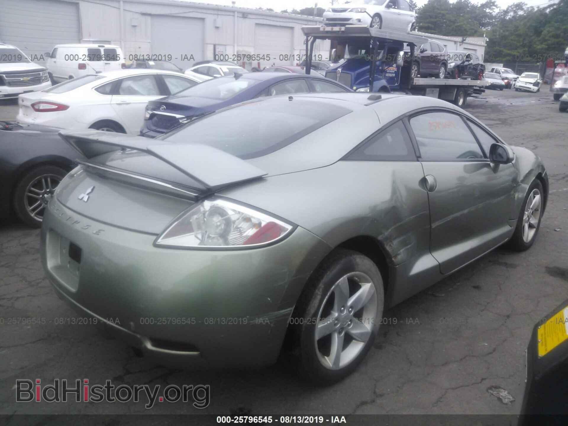 2008 MITSUBISHI ECLIPSE - VIN: 4A3AK24F88E032313 - Photo 4
