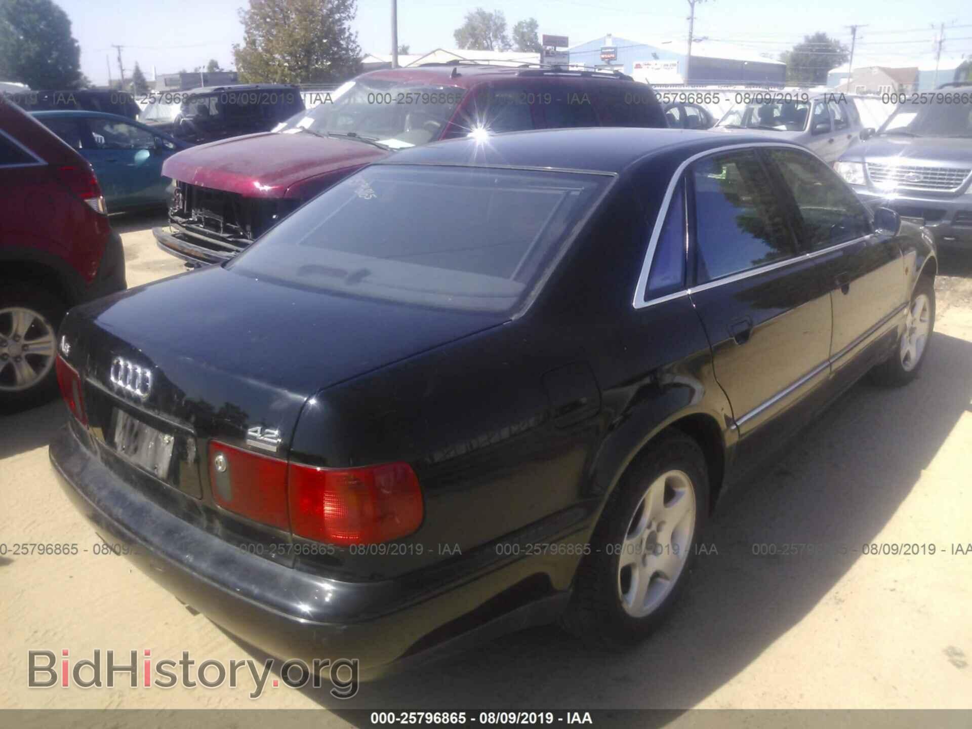 1997 AUDI A8 - VIN: WAUBG84D3VN008455 - Фото 4