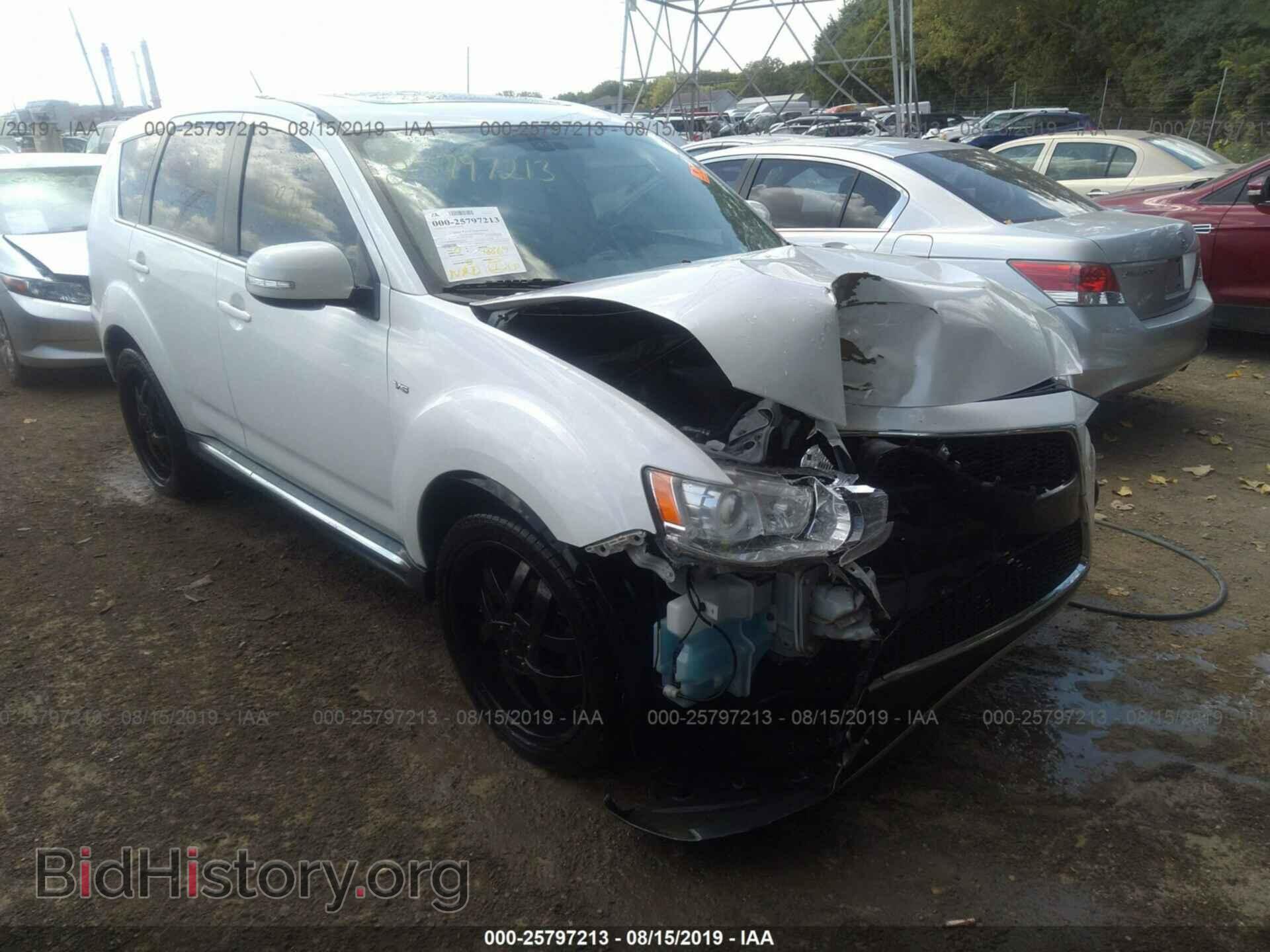 Photo JA4JS4AX9BU019685 - MITSUBISHI OUTLANDER 2011