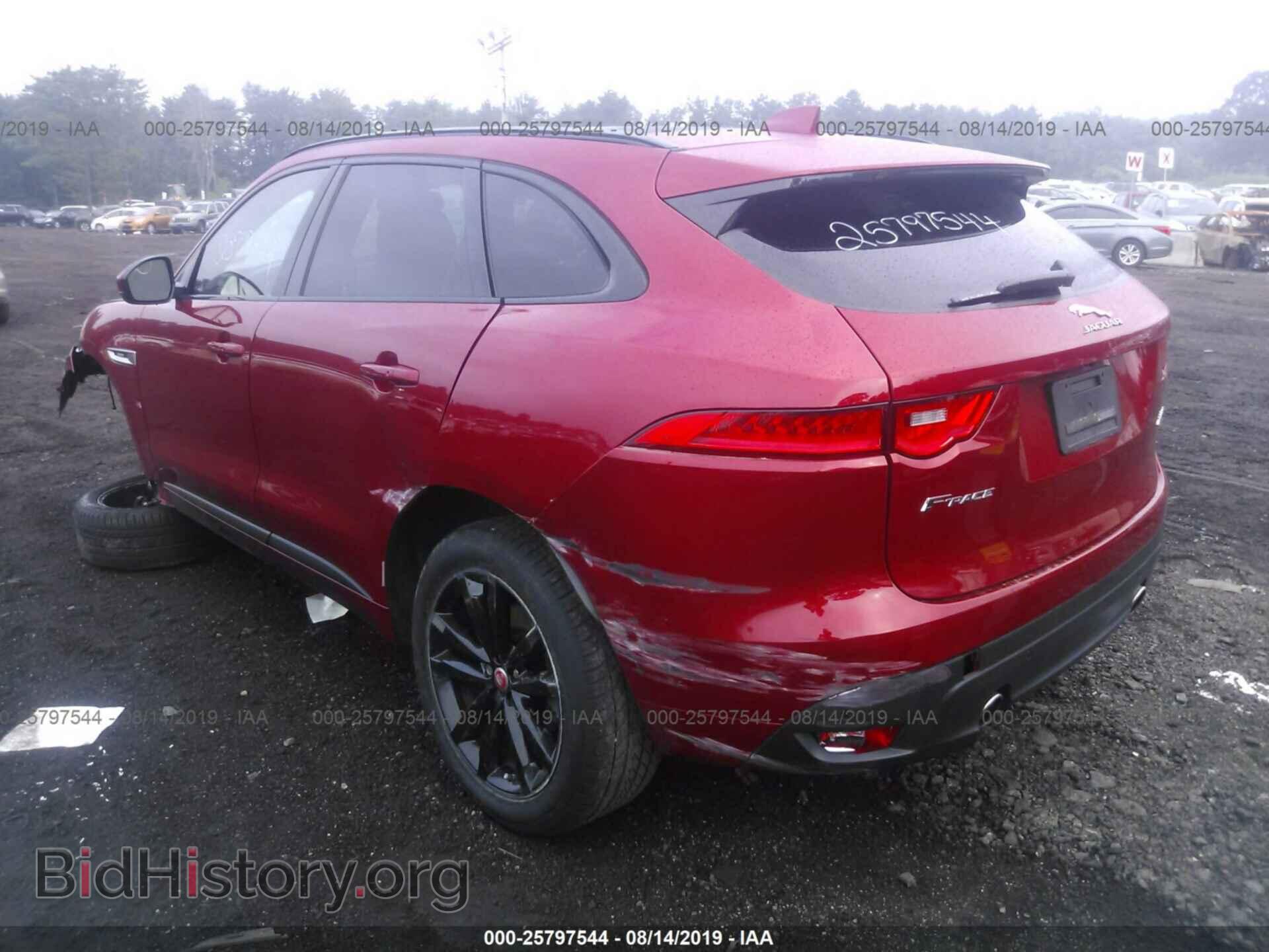 2017 JAGUAR F-PACE - VIN: SADCL2BV6HA496795 - Фото 3