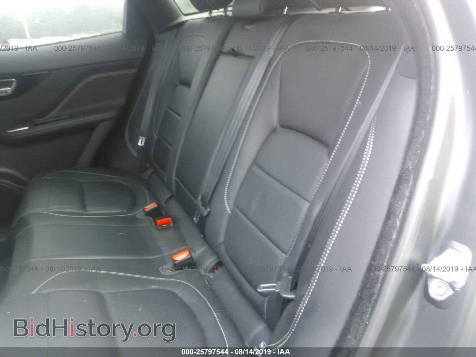 2017 JAGUAR F-PACE - VIN: SADCL2BV6HA496795 - Фото 8