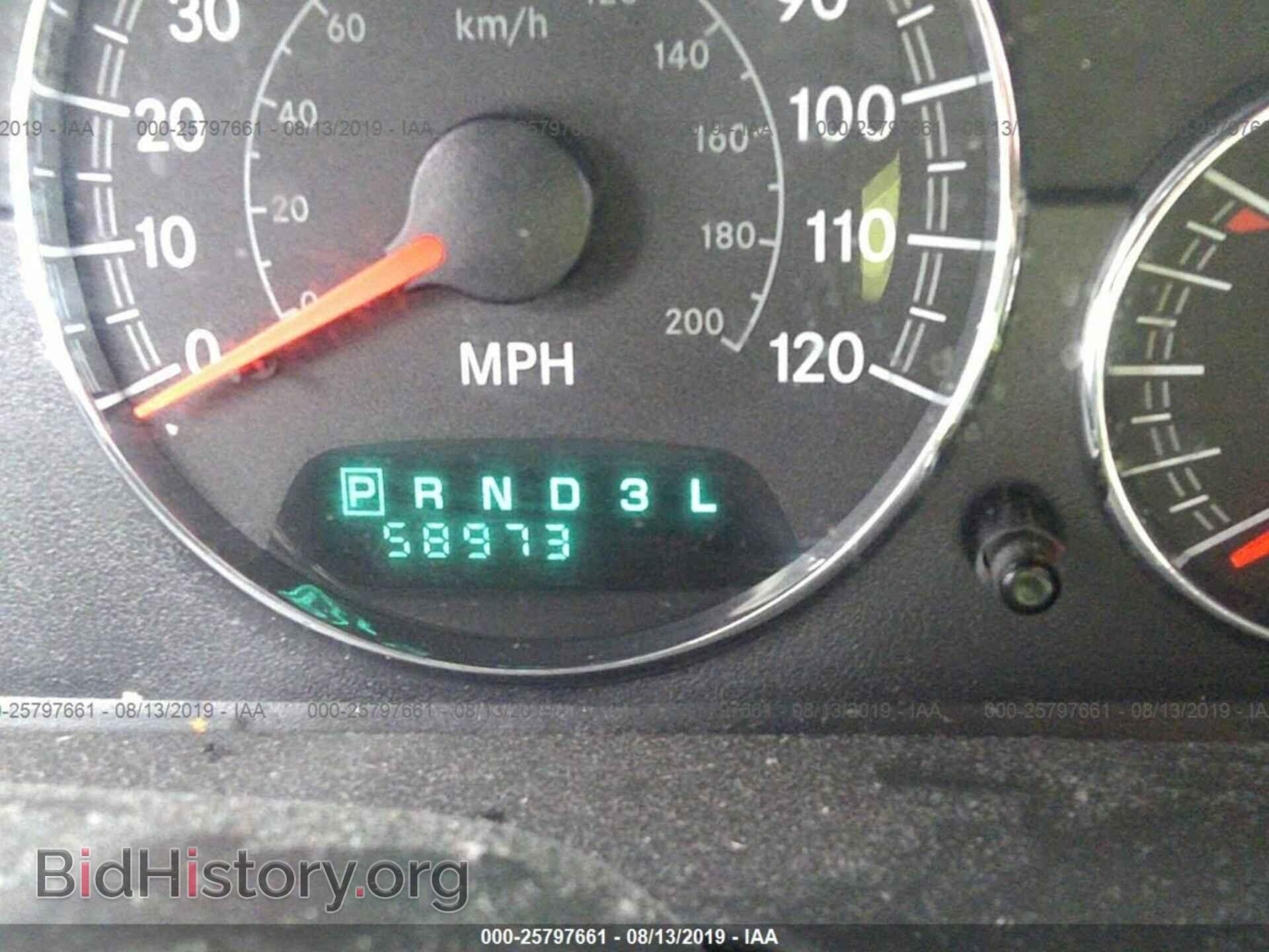 2005 CHRYSLER SEBRING - VIN: 1C3EL46X95N705922 - Фото 7