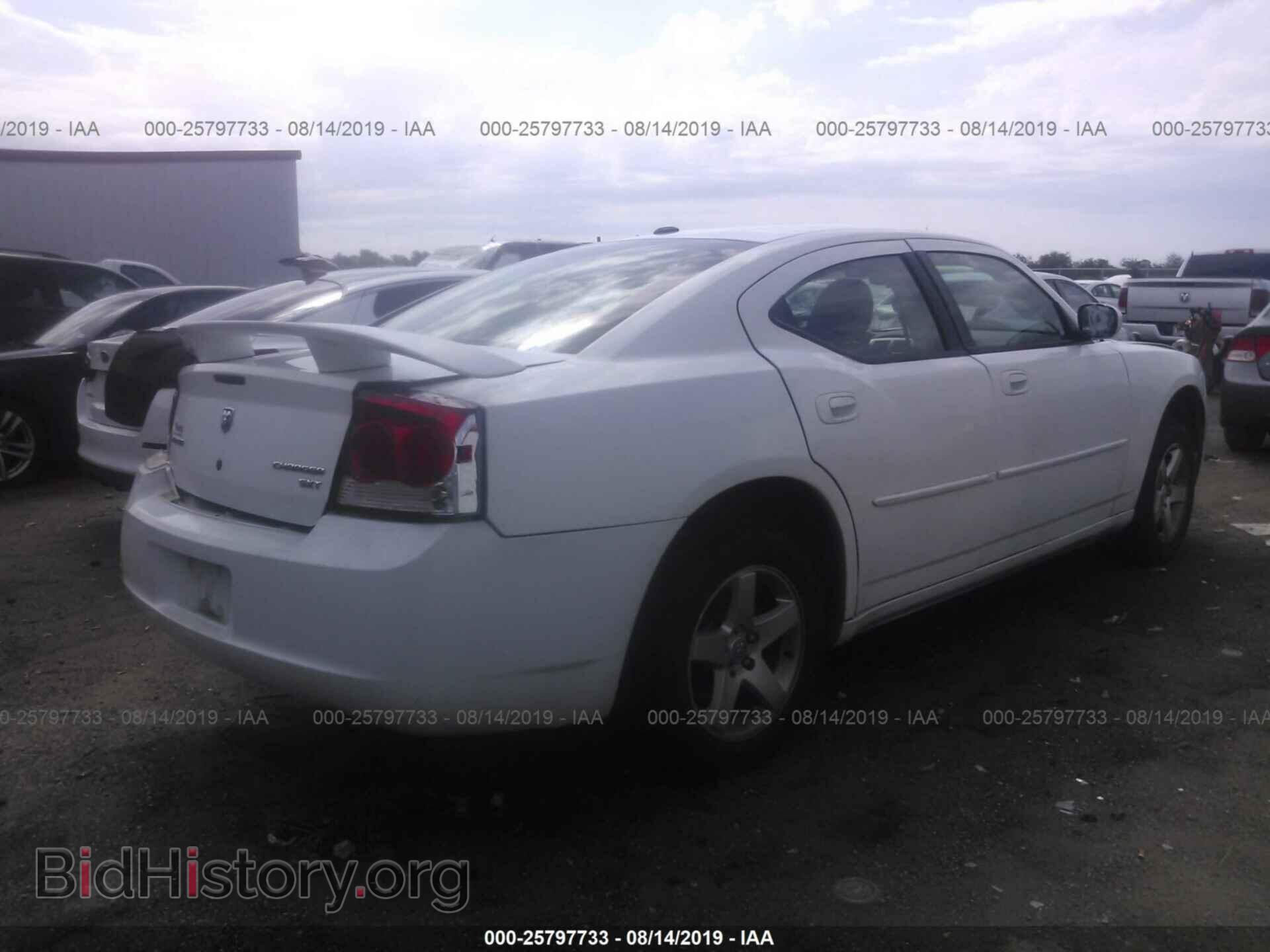 2010 DODGE CHARGER - VIN: 2B3CA3CV6AH290276 - Фото 4