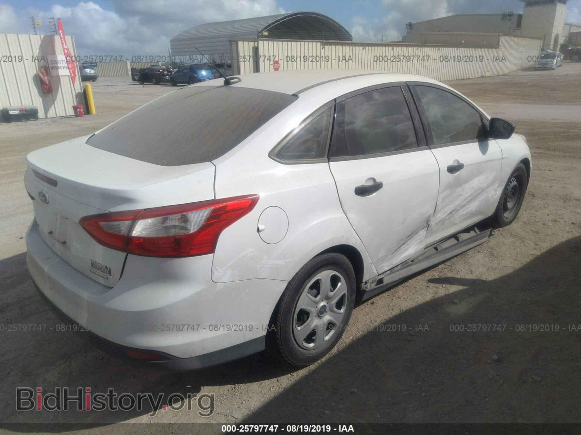 2014 FORD FOCUS - VIN: 1FADP3E23EL108925 - Photo 4