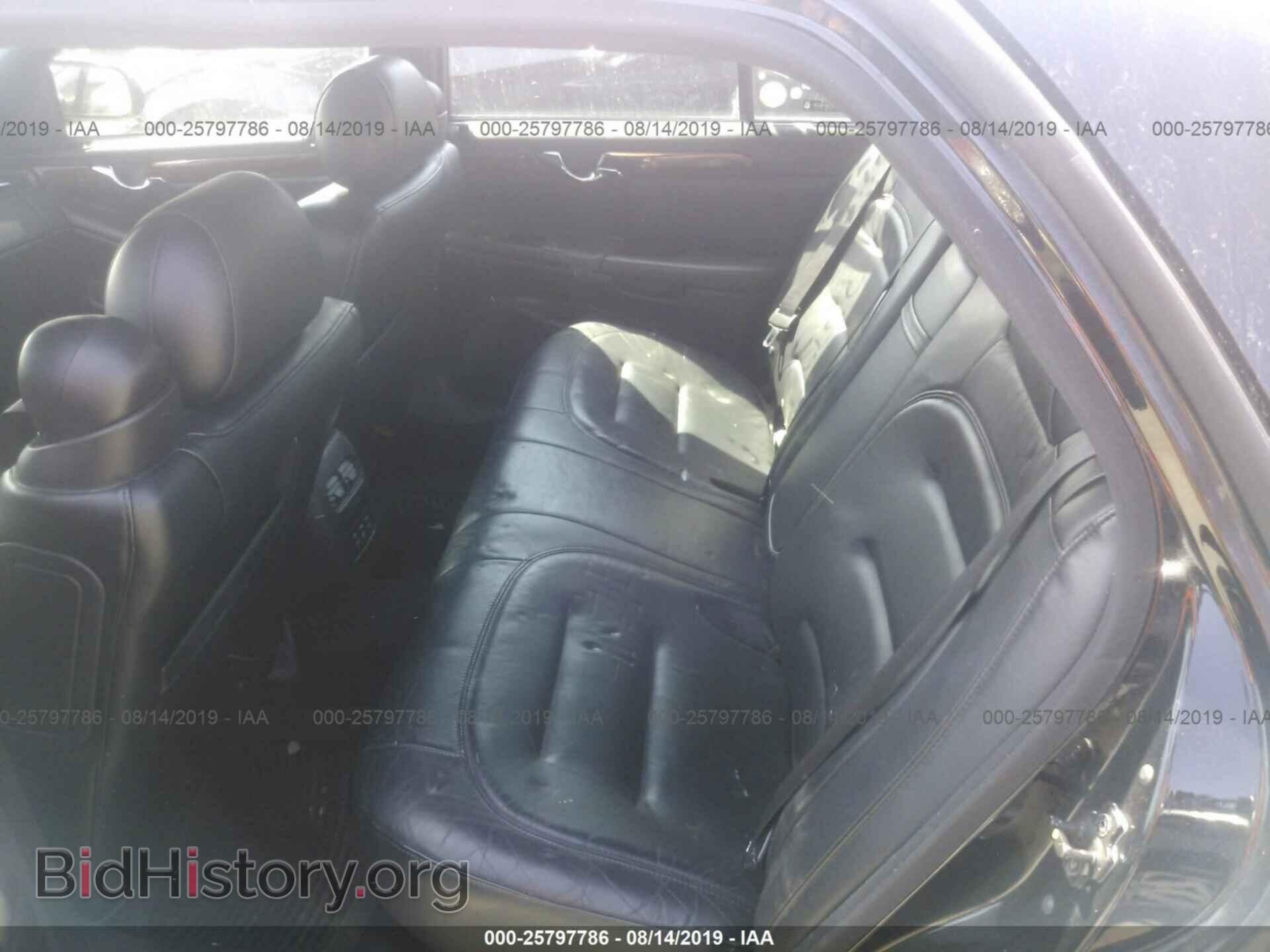 2002 CADILLAC DEVILLE - VIN: 1G6KD54Y42U221691 - Фото 8
