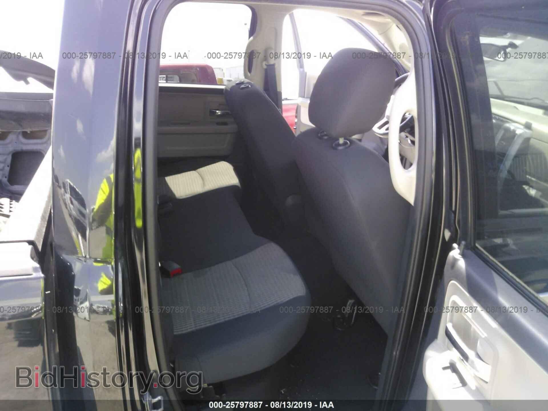 2011 DODGE RAM 1500 - VIN: 1D7RV1GPXBS599567 - Фото 8