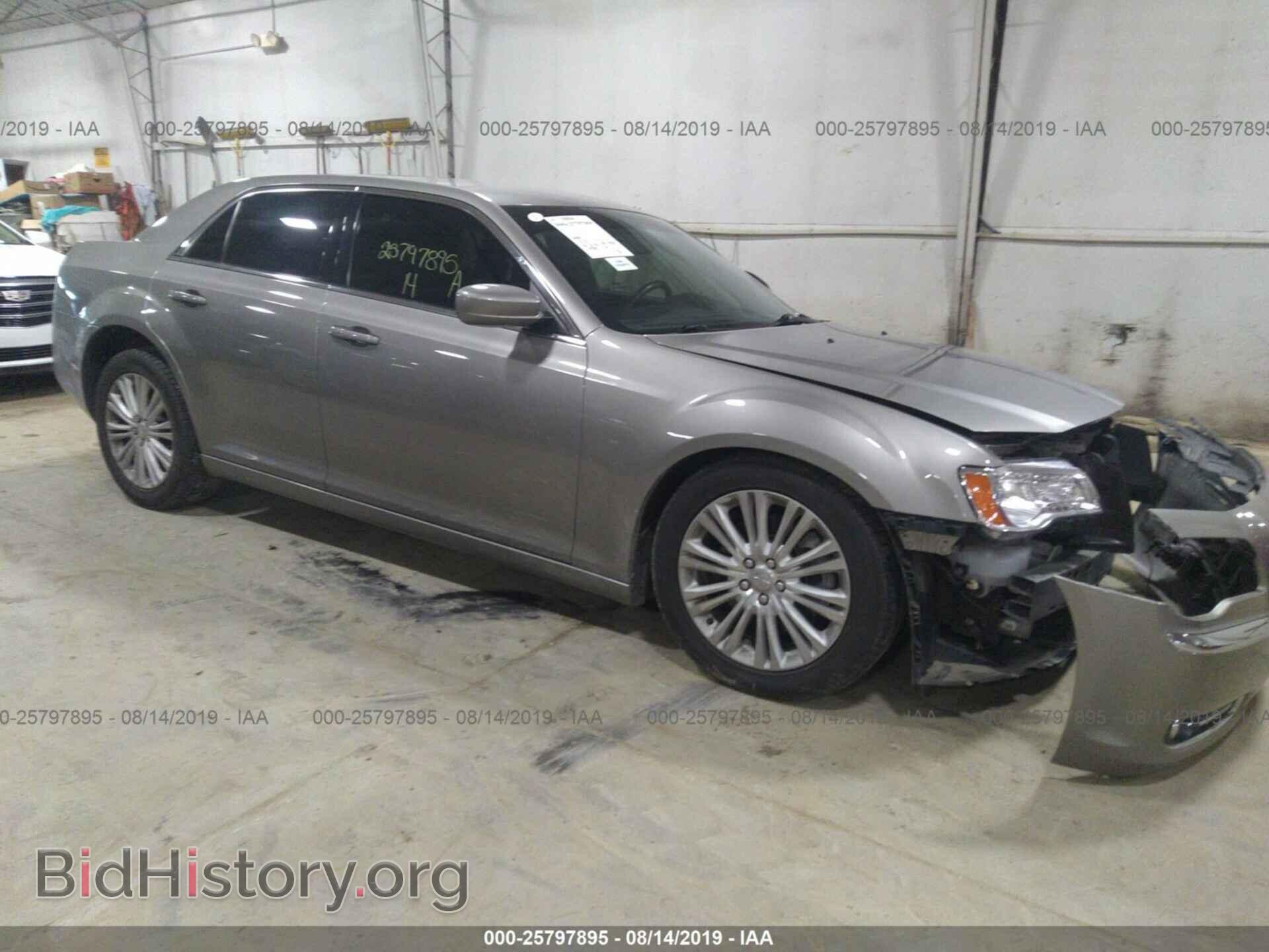 Фотография 2C3CCARG5EH151045 - CHRYSLER 300 2014